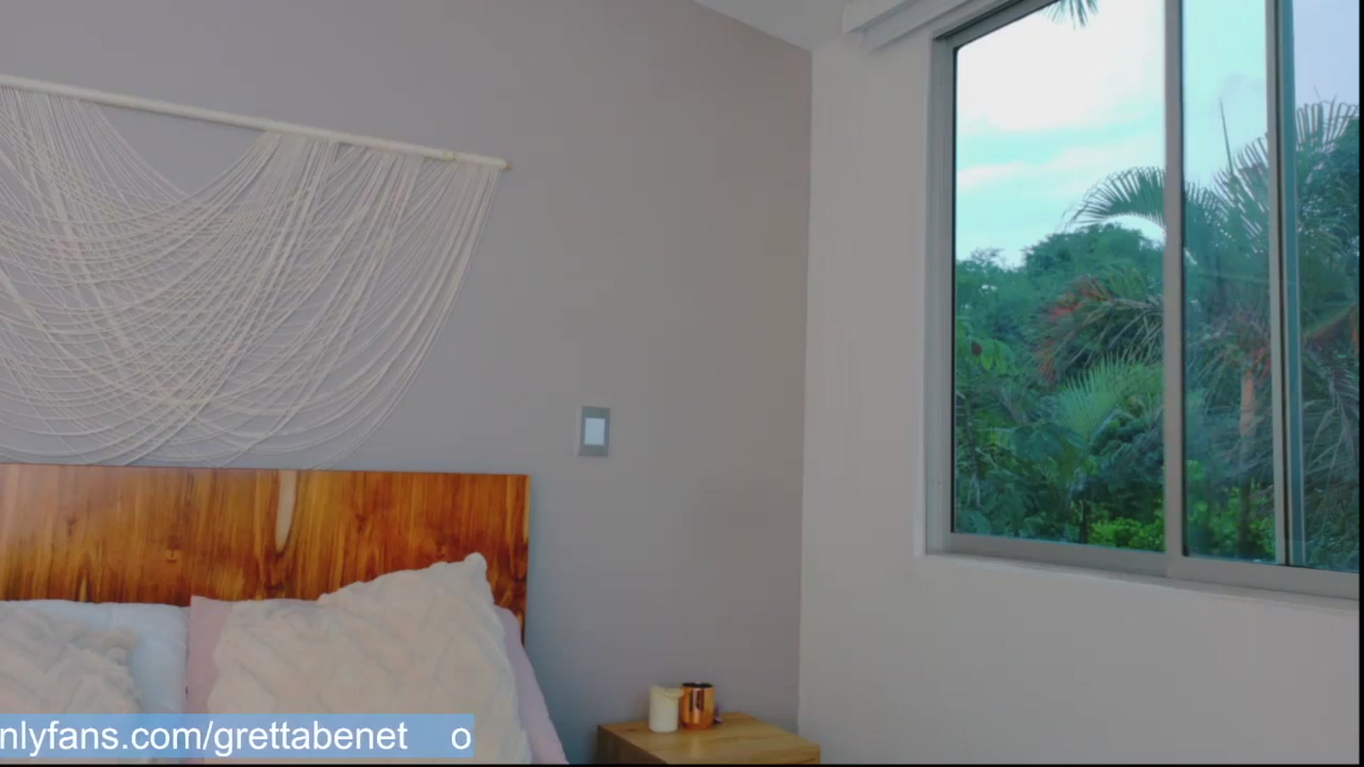 Gallery image thumbnail from GrettaBenett's myfreecams stream on, 02/17/2026, 23:23 image 12 of 20