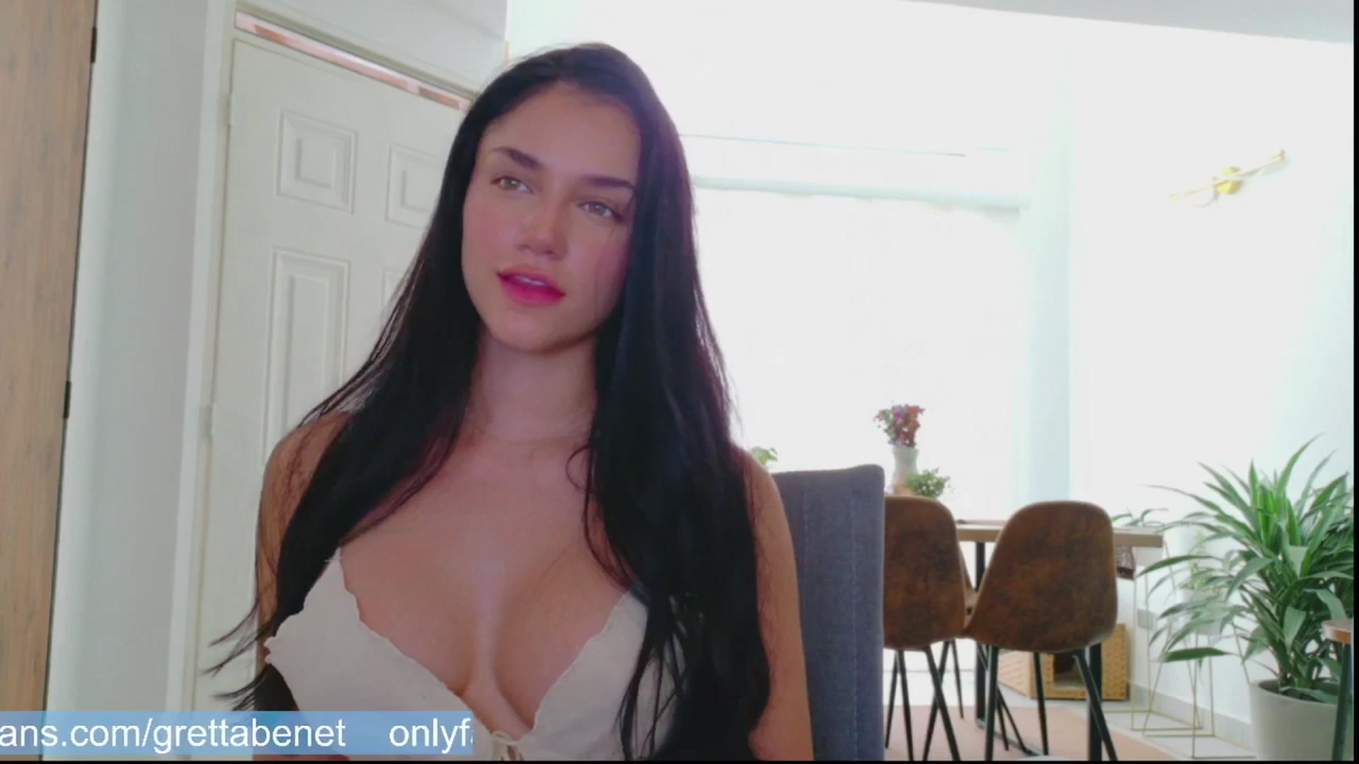 Gallery image thumbnail from GrettaBenett's myfreecams stream on, 03/02/2026, 21:55 image 16 of 20