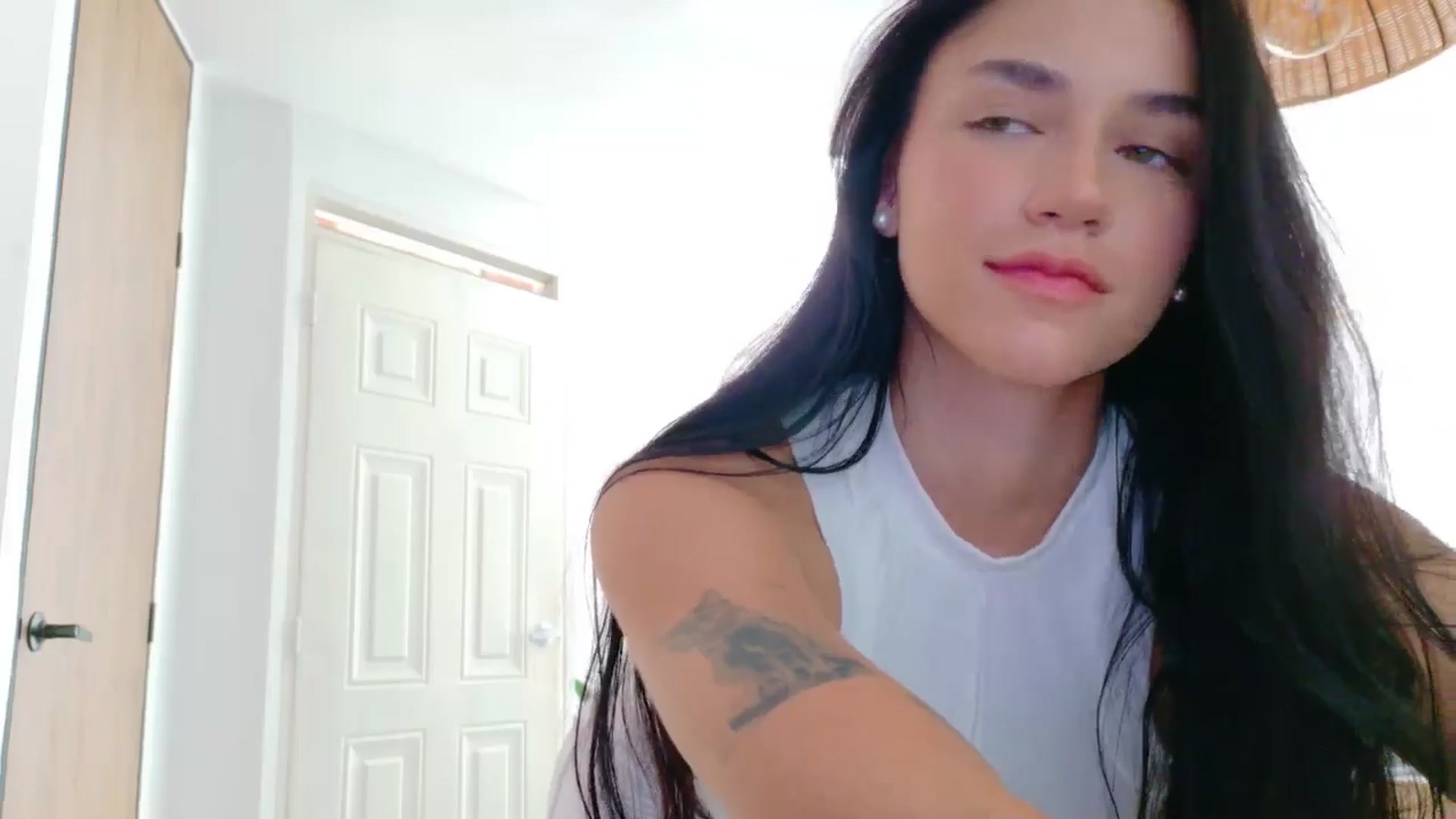 Gallery image thumbnail from GrettaBenett's myfreecams stream on, 03/22/2026, 21:52 image 4 of 20