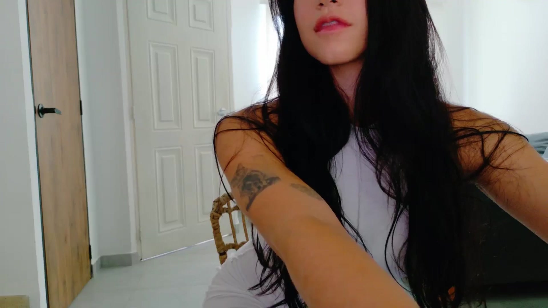 Gallery image thumbnail from GrettaBenett's myfreecams stream on, 03/22/2026, 21:52 image 7 of 20