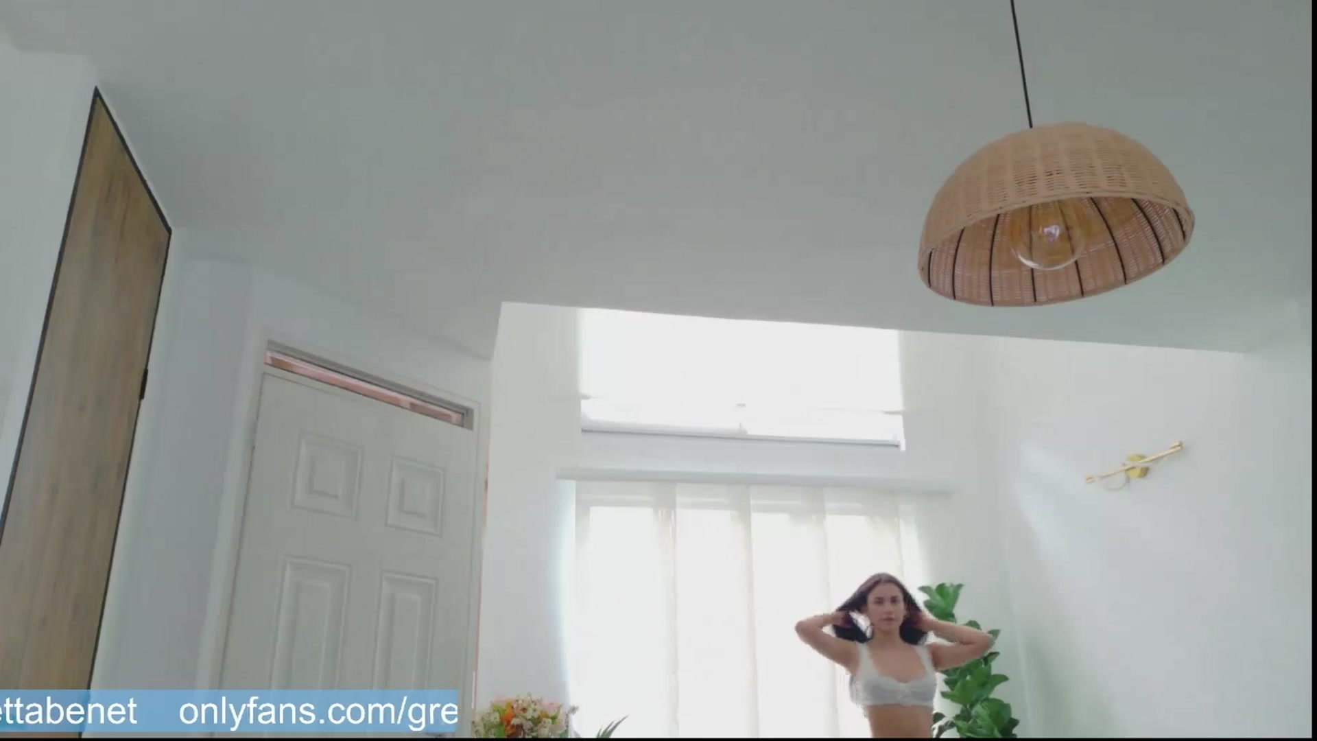 Gallery image thumbnail from GrettaBenett's myfreecams stream on, 05/04/2026, 22:41 image 15 of 20