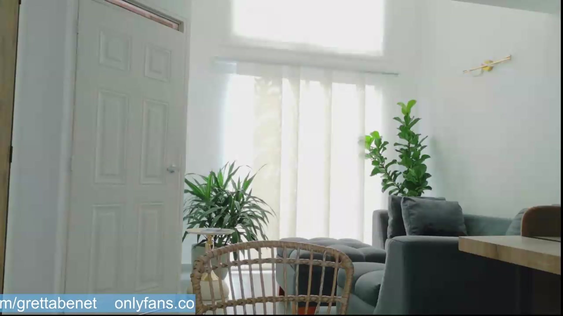 Gallery image thumbnail from GrettaBenett's myfreecams stream on, 06/03/2026, 22:38 image 11 of 20