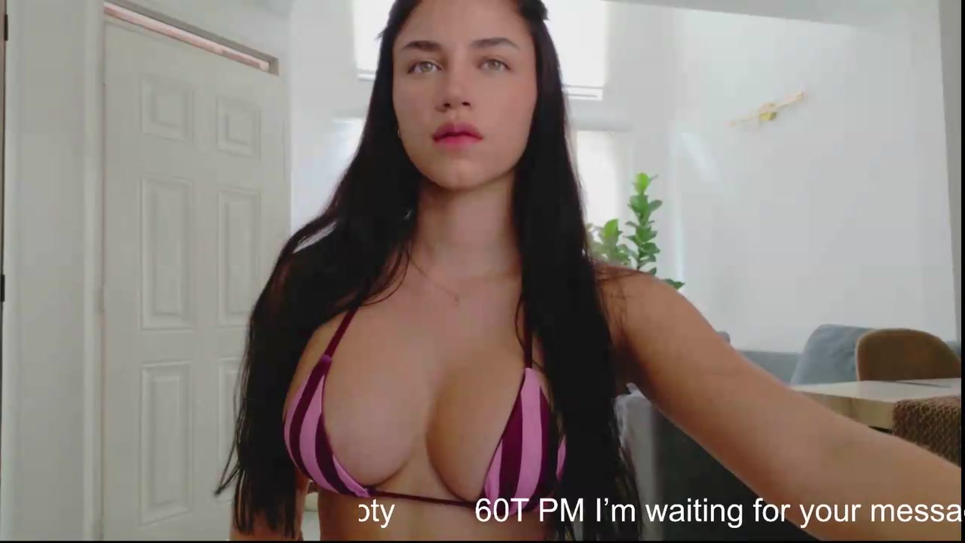 Gallery image thumbnail from GrettaBenett's myfreecams stream on, 07/16/2026, 20:51 image 7 of 20