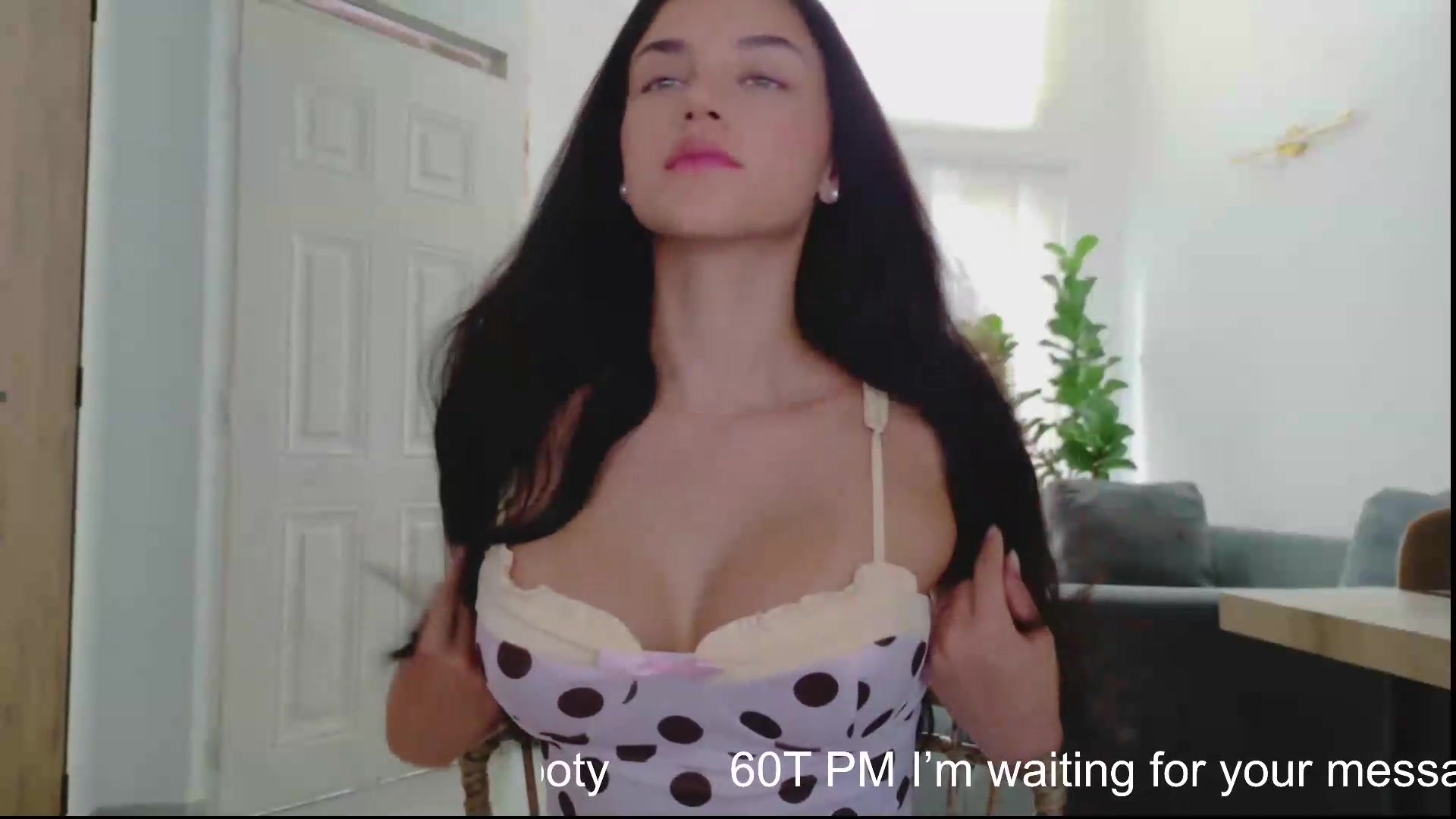 Gallery image thumbnail from GrettaBenett's myfreecams stream on, 08/20/2026, 21:53 image 12 of 20