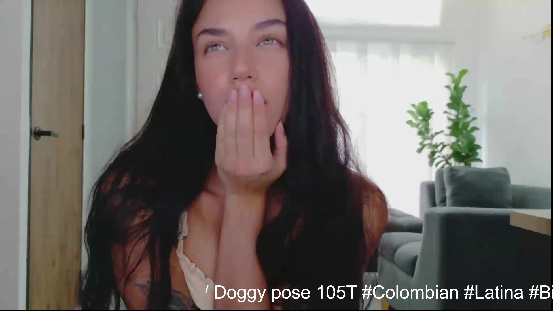 Gallery image thumbnail from GrettaBenett's myfreecams stream on, 08/20/2026, 22:04 image 18 of 20