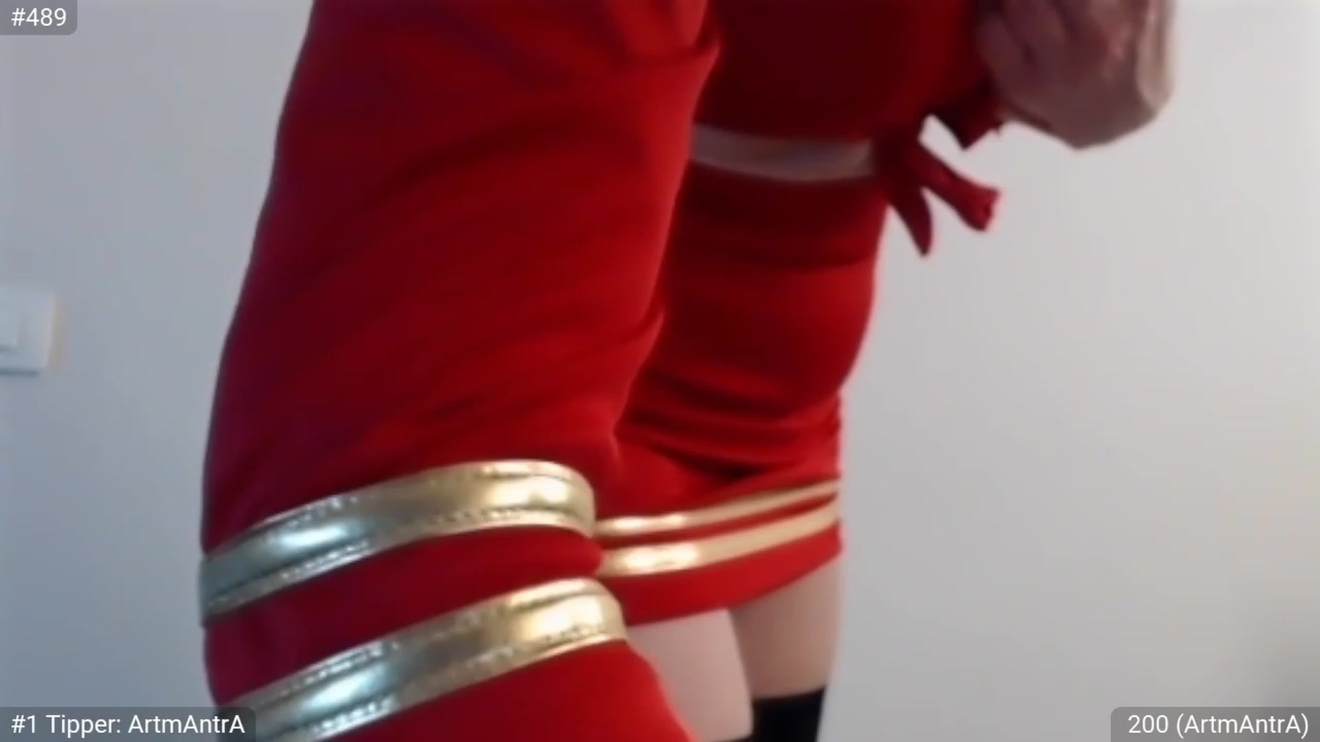 Gallery image thumbnail from GrinchCookie's myfreecams stream on, 12/09/2023, 24:19 image 13 of 20
