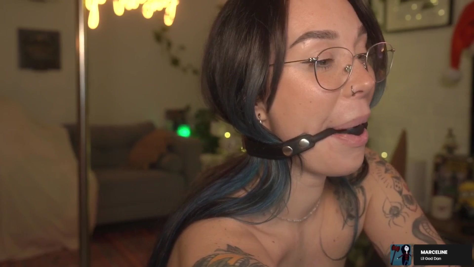 Gallery image thumbnail from Grinch_Vibes's myfreecams stream on, 12/19/2025, 24:50 image 15 of 20