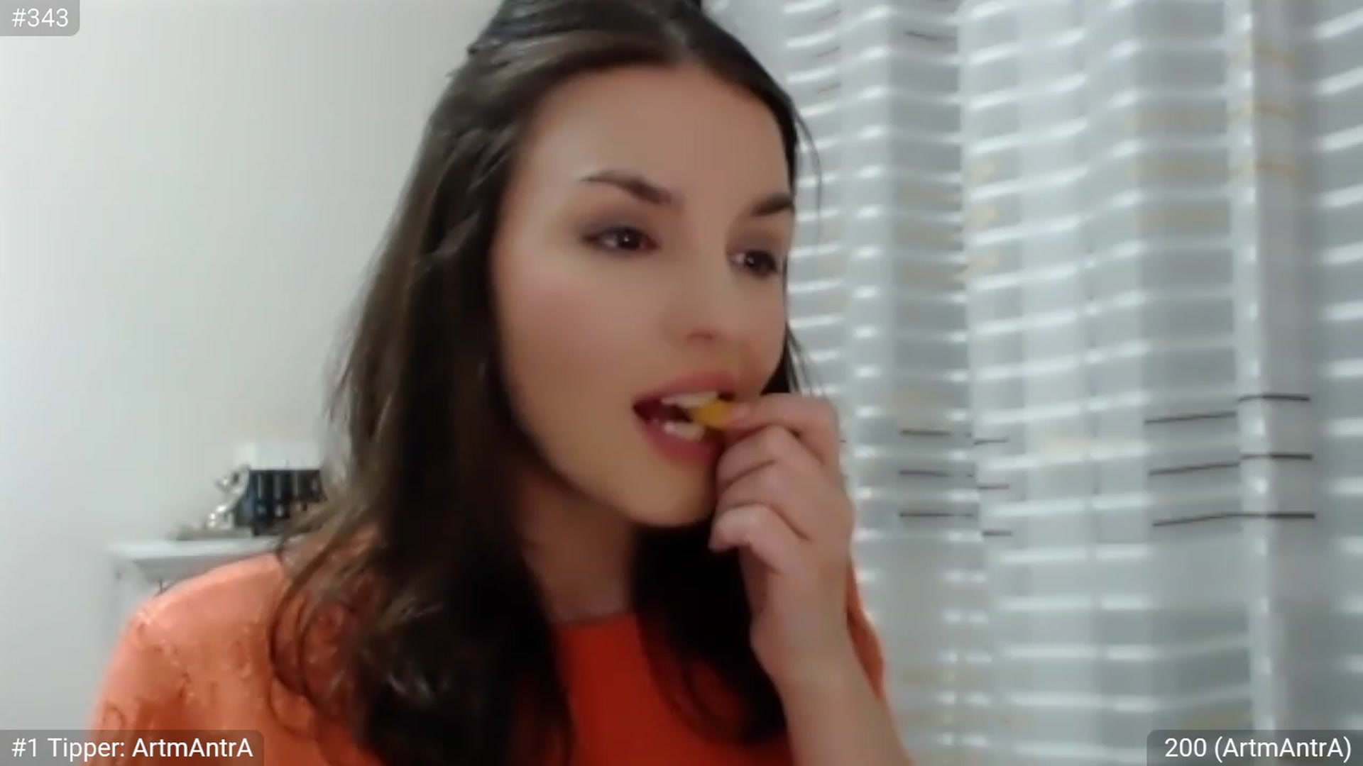 Gallery image thumbnail from GrossGirl's myfreecams stream on, 06/25/2023, 24:06 image 10 of 20