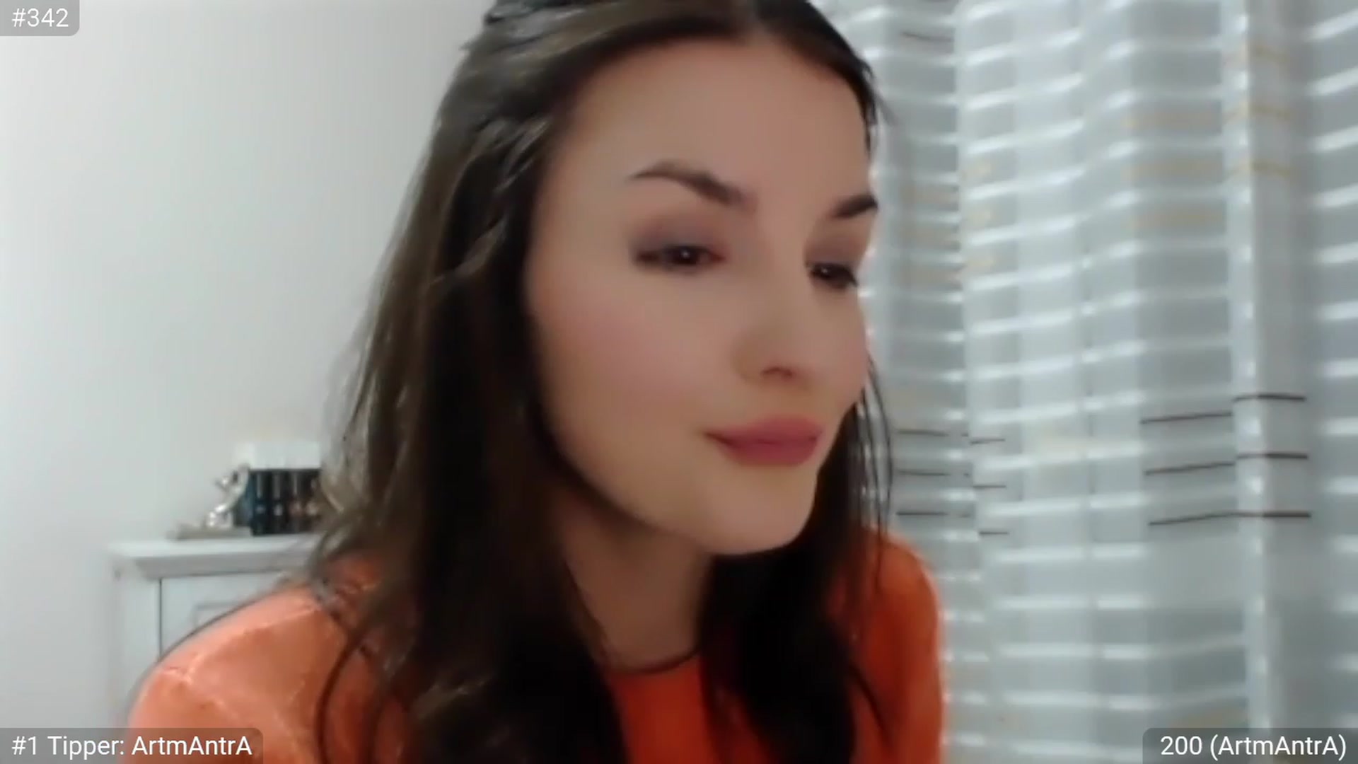 Gallery image thumbnail from GrossGirl's myfreecams stream on, 06/25/2023, 24:06 image 8 of 20