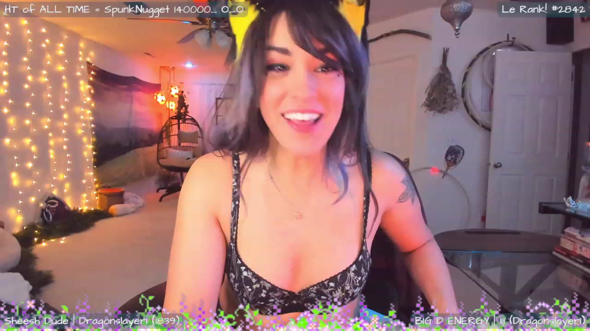 Gallery image thumbnail from GuestWIFI's myfreecams stream on, 01/14/2023, 05:11 image 17 of 20