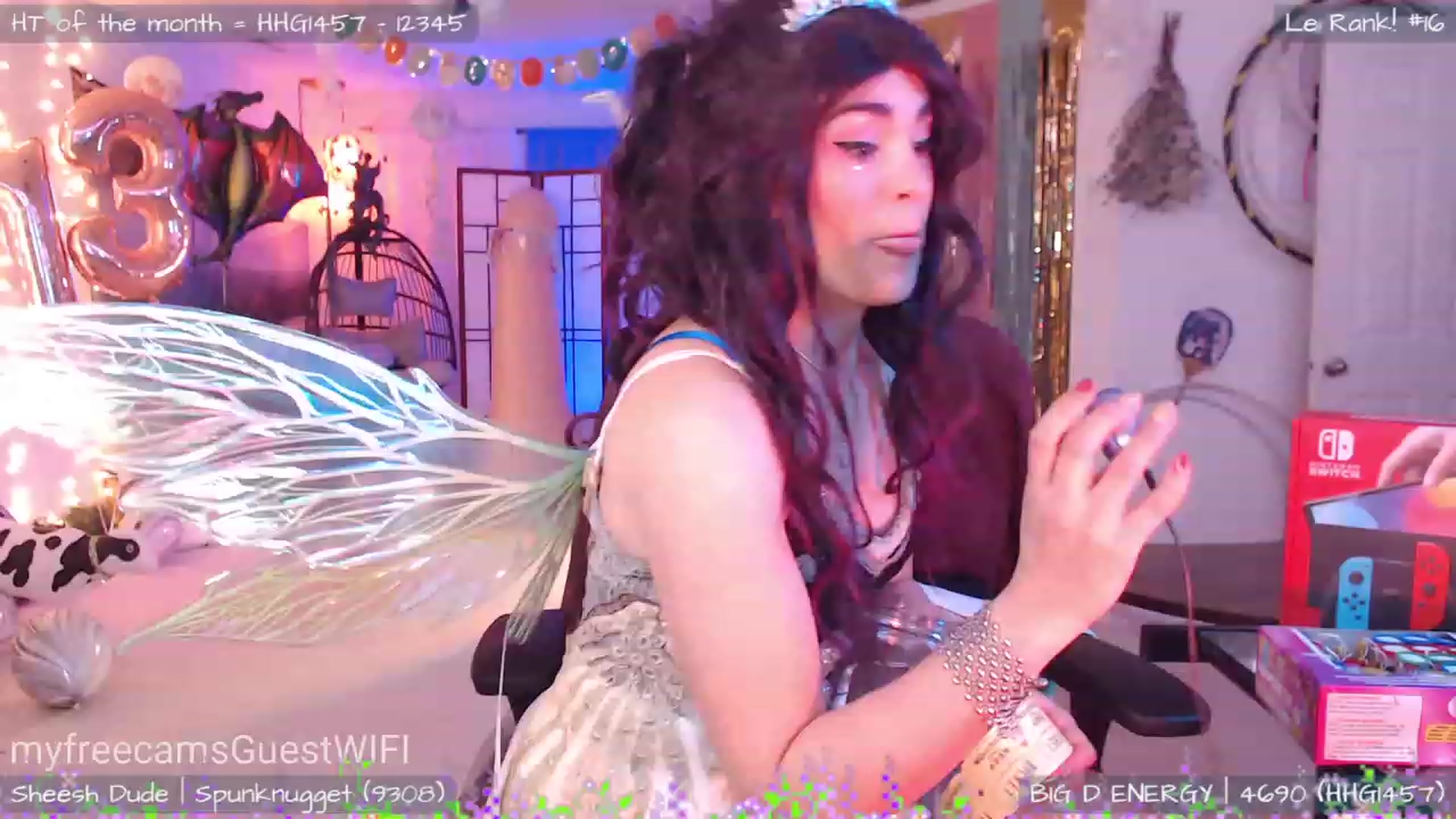 Gallery image thumbnail from GuestWIFI's myfreecams stream on, 02/27/2023, 04:43 image 2 of 20