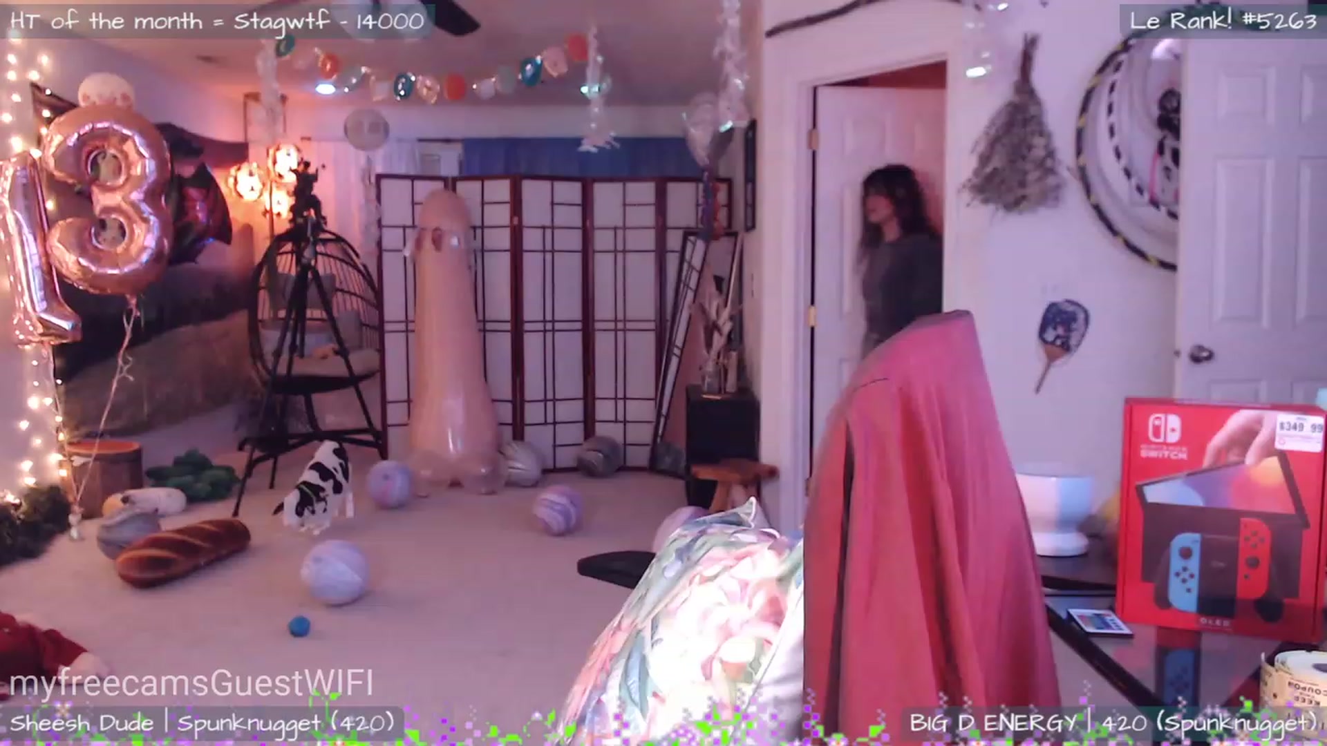 Gallery image thumbnail from GuestWIFI's myfreecams stream on, 03/12/2023, 04:44 image 4 of 20