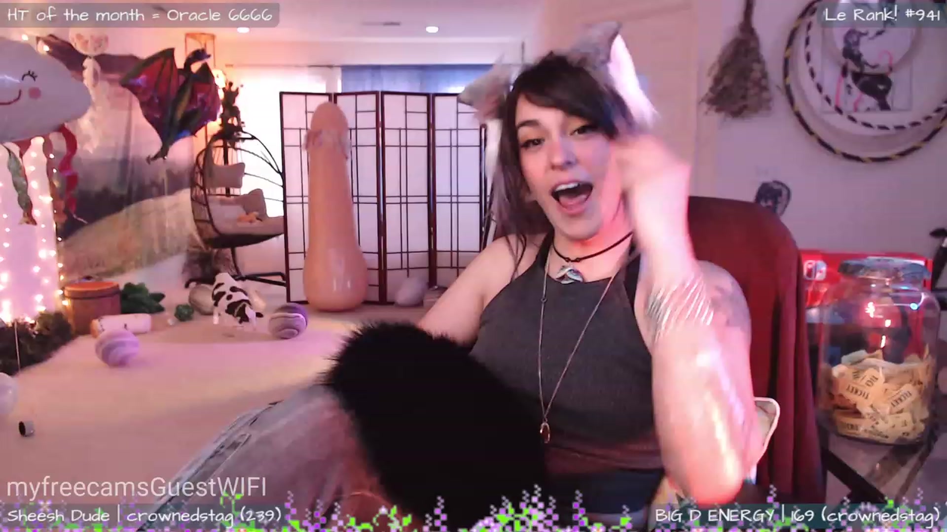 Gallery image thumbnail from GuestWIFI's myfreecams stream on, 03/16/2023, 01:58 image 2 of 20