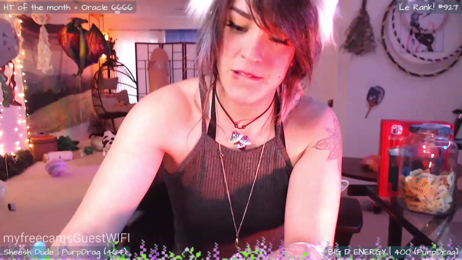 Gallery image thumbnail from GuestWIFI's myfreecams stream on, 03/16/2023, 01:58 image 11 of 20