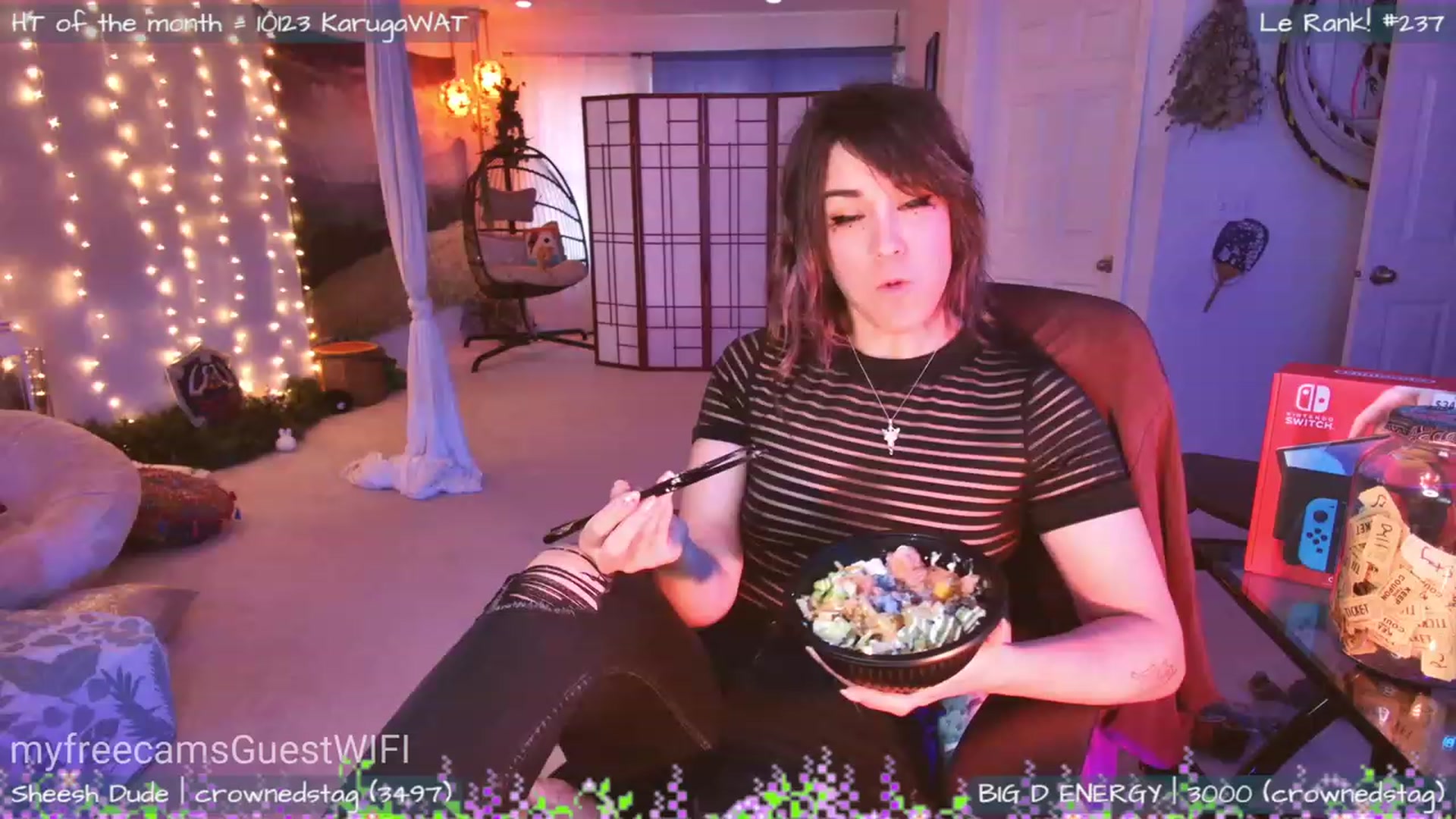 Gallery image thumbnail from GuestWIFI's myfreecams stream on, 04/13/2023, 03:45 image 5 of 20