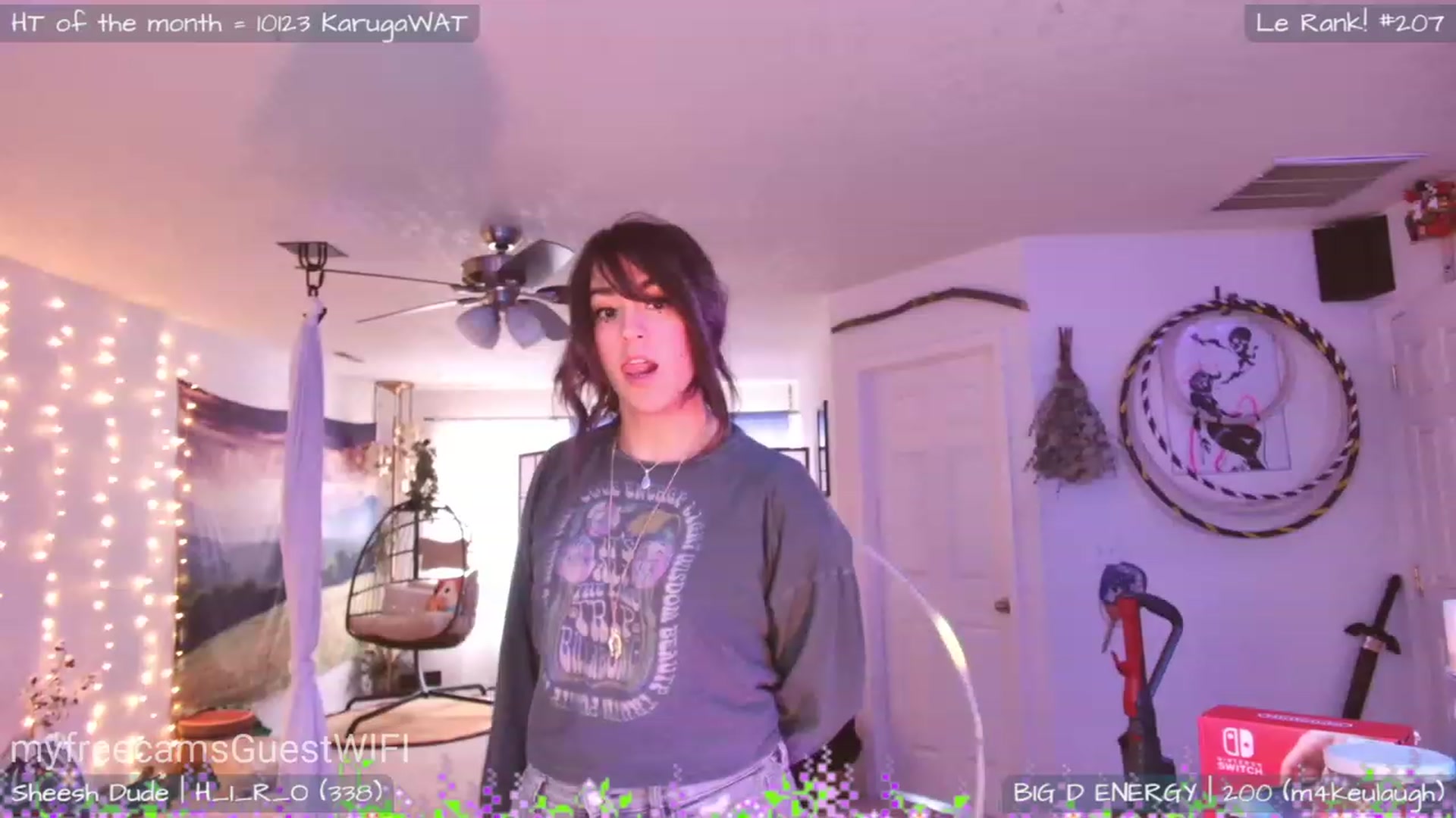 Gallery image thumbnail from GuestWIFI's myfreecams stream on, 04/14/2023, 22:46 image 16 of 20