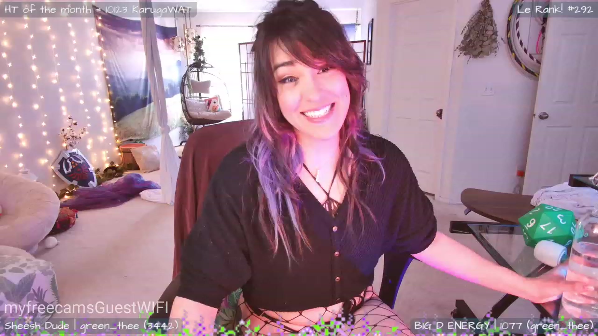 Gallery image thumbnail from GuestWIFI's myfreecams stream on, 04/25/2023, 21:43 image 11 of 20