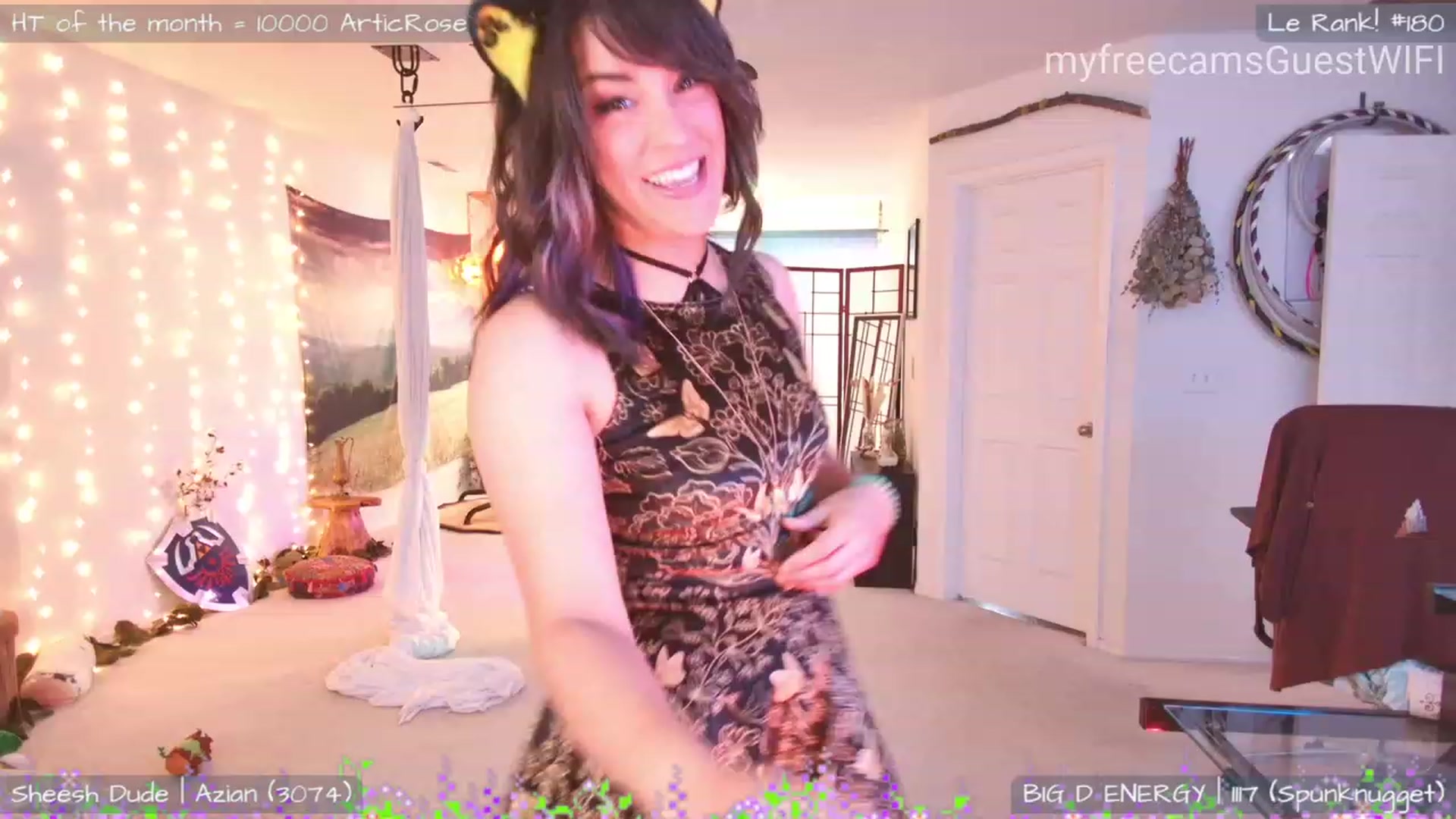 Gallery image thumbnail from GuestWIFI's myfreecams stream on, 06/11/2023, 02:52 image 12 of 20