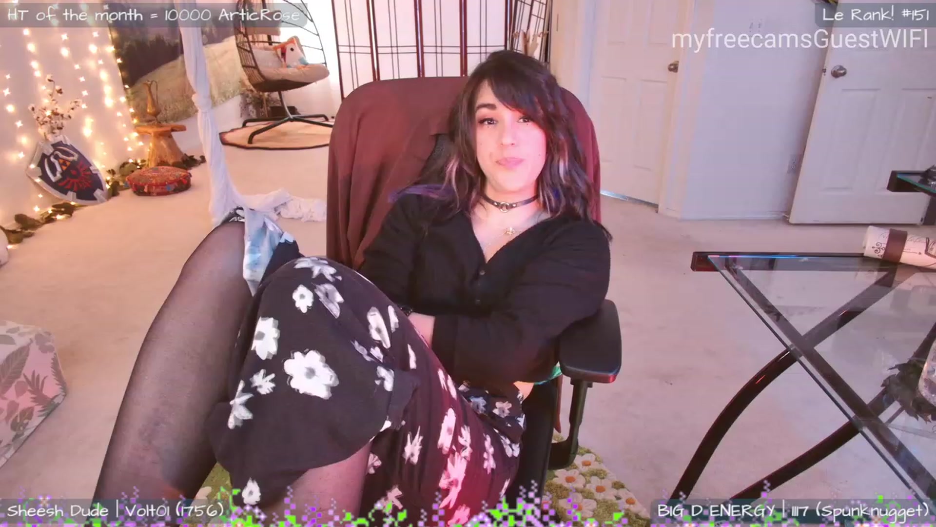 Gallery image thumbnail from GuestWIFI's myfreecams stream on, 06/17/2023, 02:07 image 6 of 20