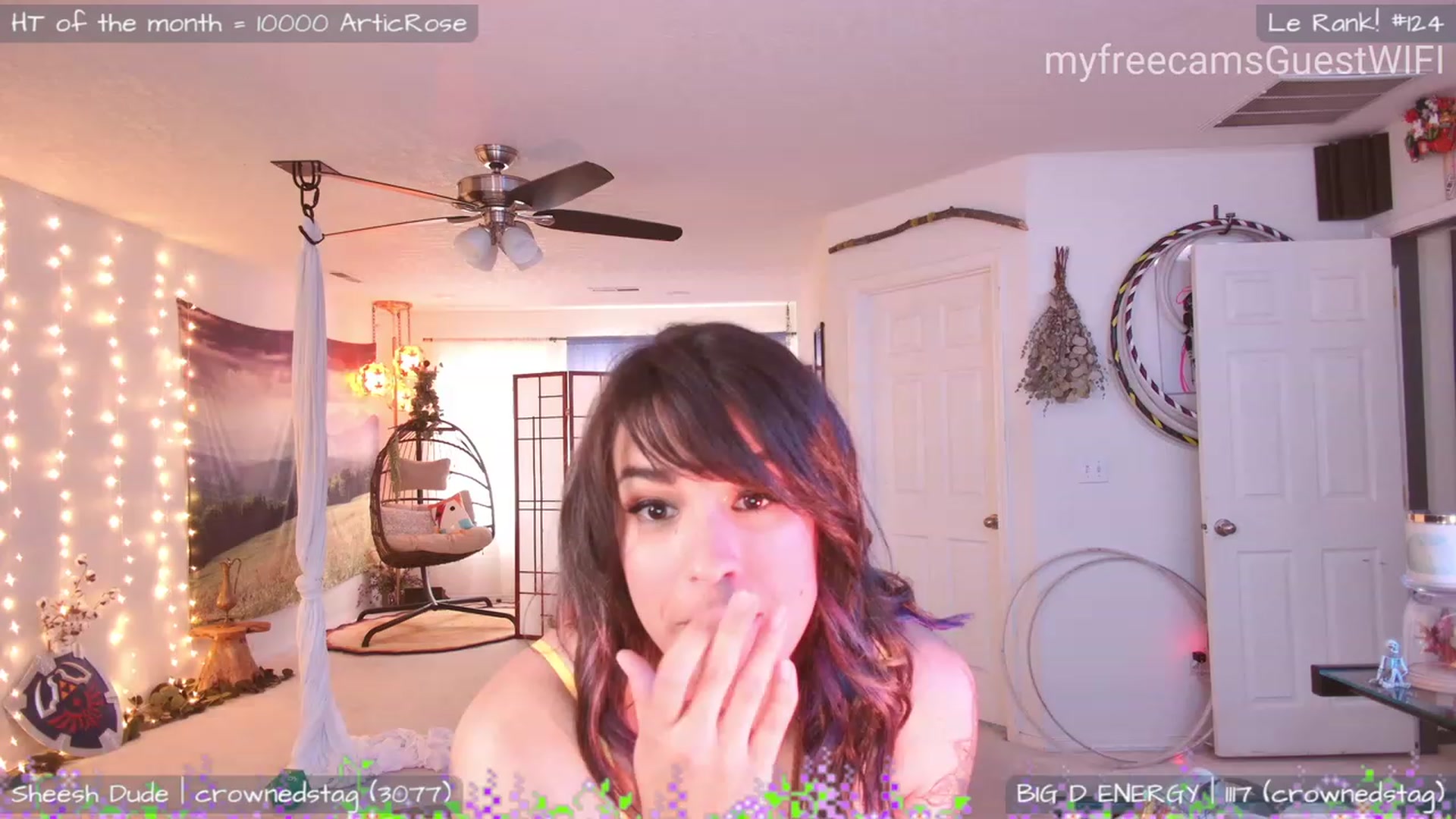 Gallery image thumbnail from GuestWIFI's myfreecams stream on, 06/17/2023, 23:50 image 13 of 20