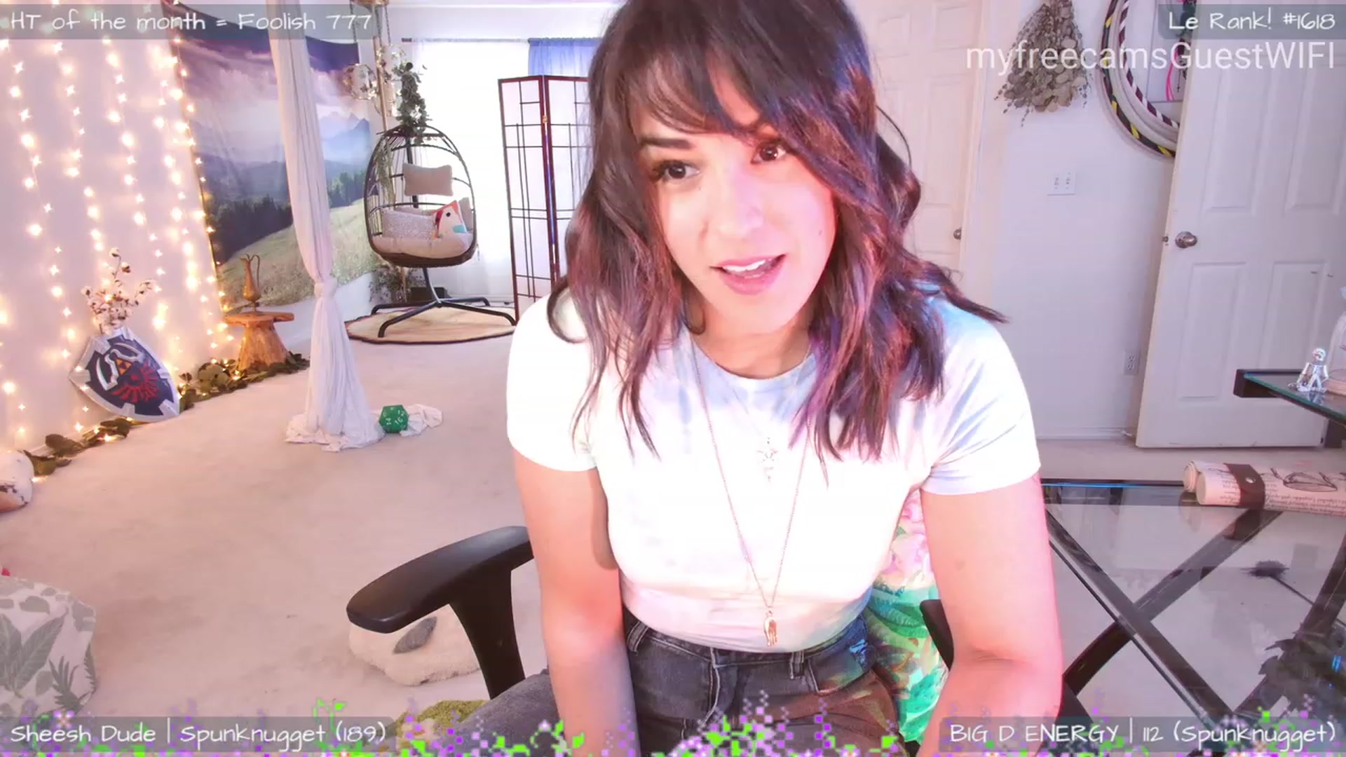 Gallery image thumbnail from GuestWIFI's myfreecams stream on, 07/07/2023, 24:50 image 4 of 20