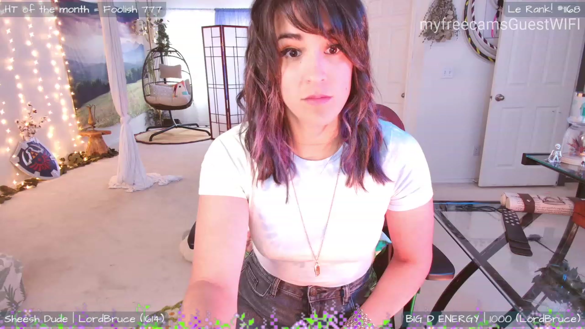 Gallery image thumbnail from GuestWIFI's myfreecams stream on, 07/07/2023, 24:50 image 15 of 20