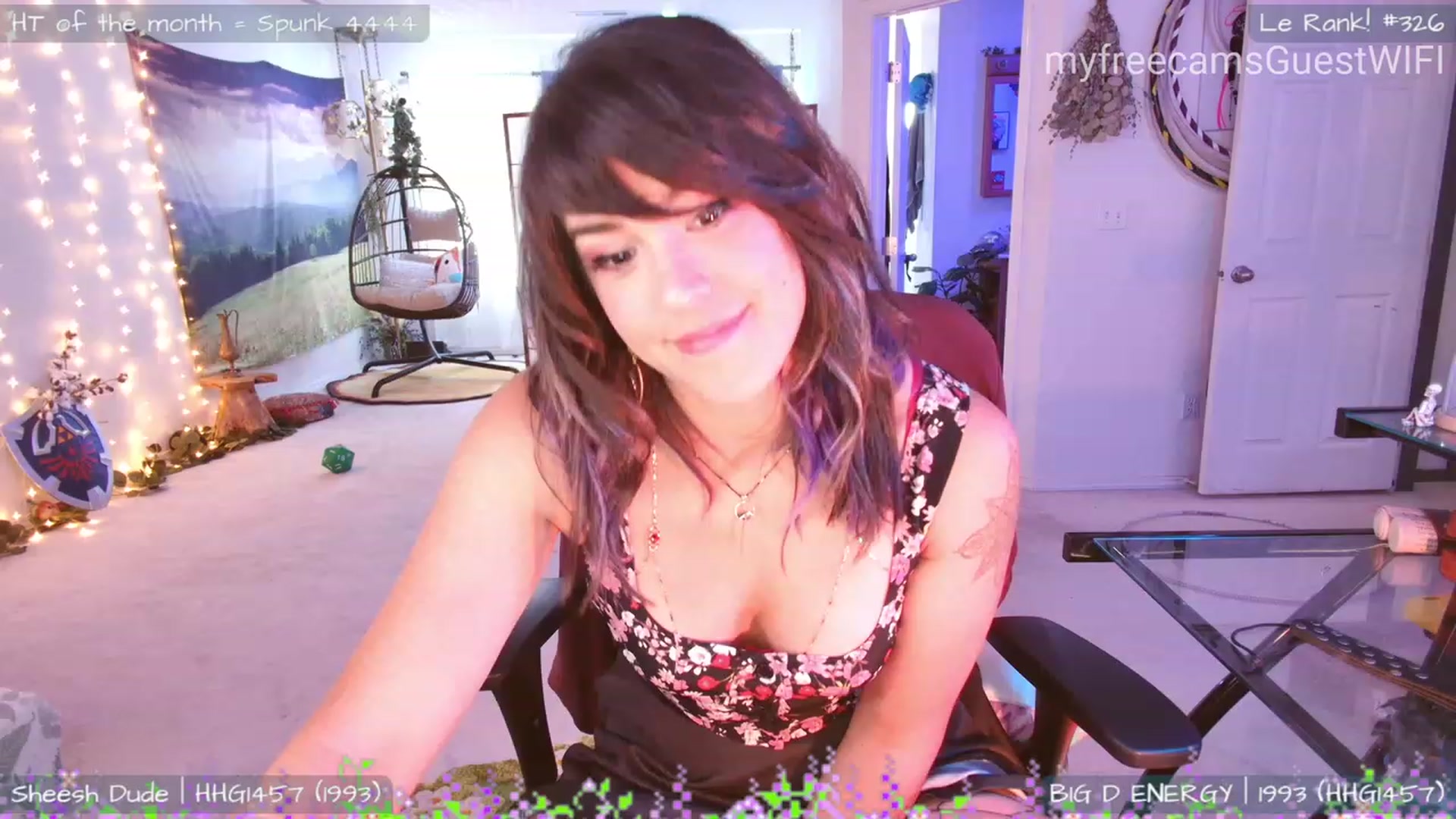 Gallery image thumbnail from GuestWIFI's myfreecams stream on, 07/15/2023, 22:58 image 4 of 20