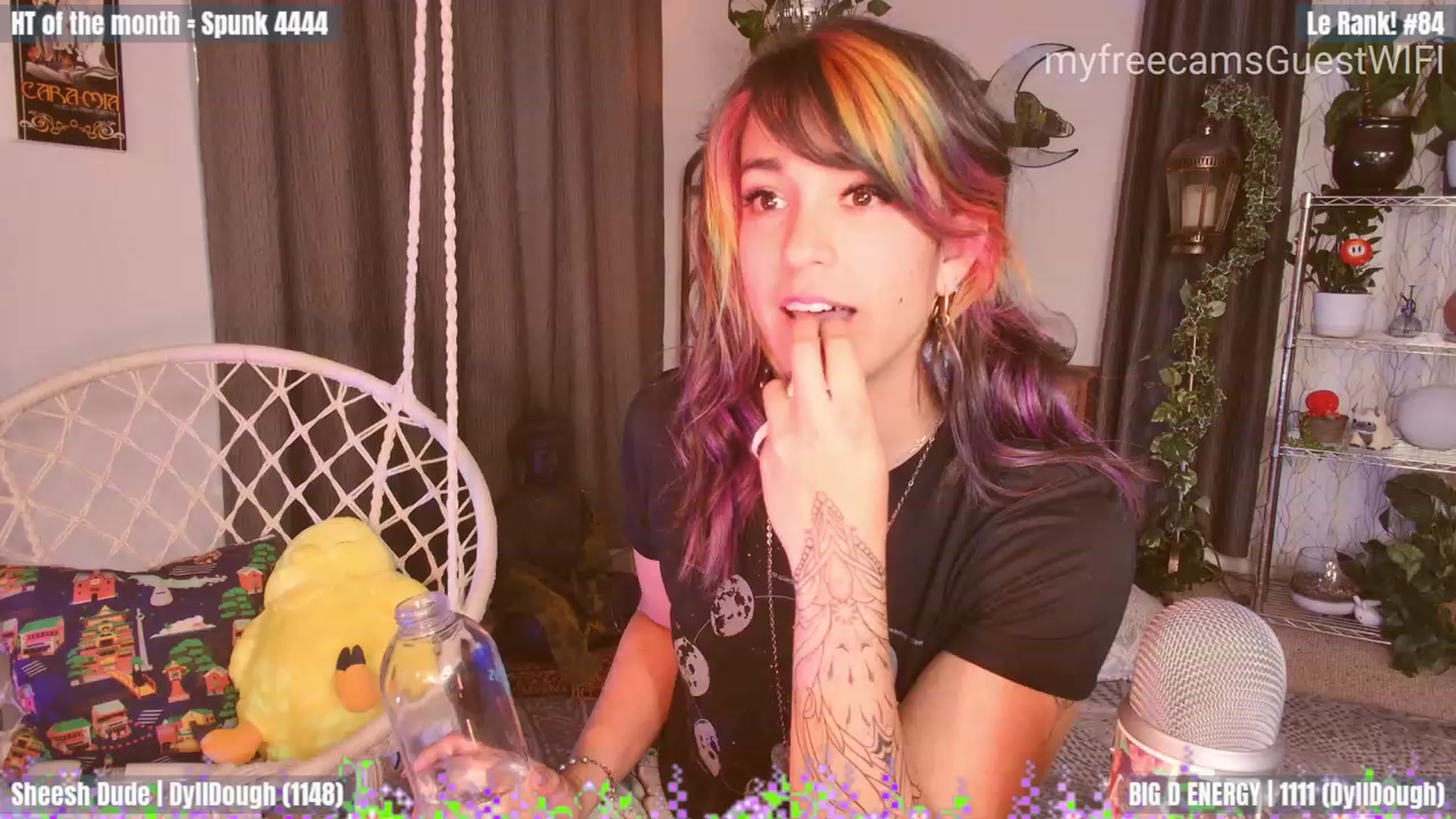 Gallery image thumbnail from GuestWIFI's myfreecams stream on, 08/09/2023, 03:14 image 15 of 20