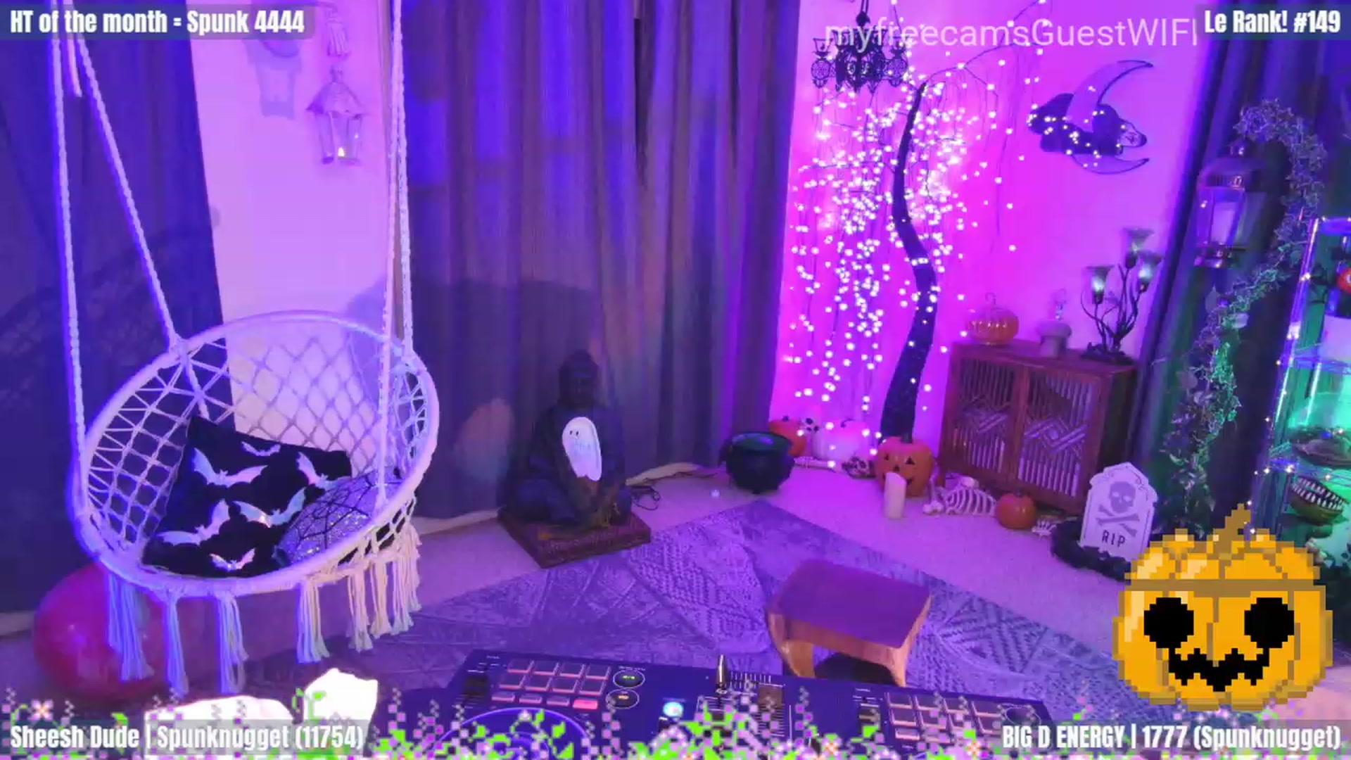 Gallery image thumbnail from GuestWIFI's myfreecams stream on, 11/01/2023, 06:23 image 3 of 20