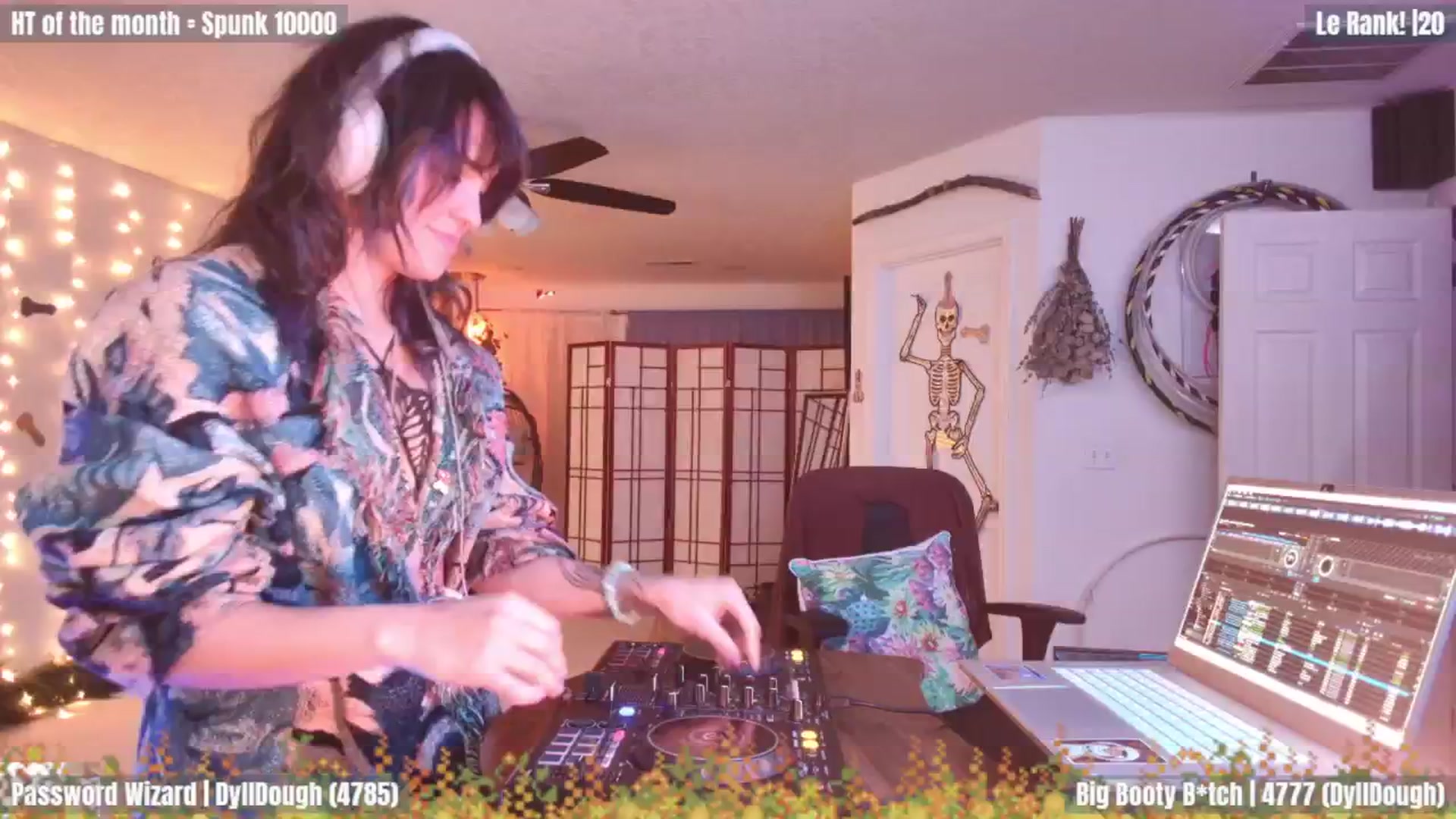 Gallery image thumbnail from GuestWIFI's myfreecams stream on, 02/07/2024, 05:14 image 5 of 20