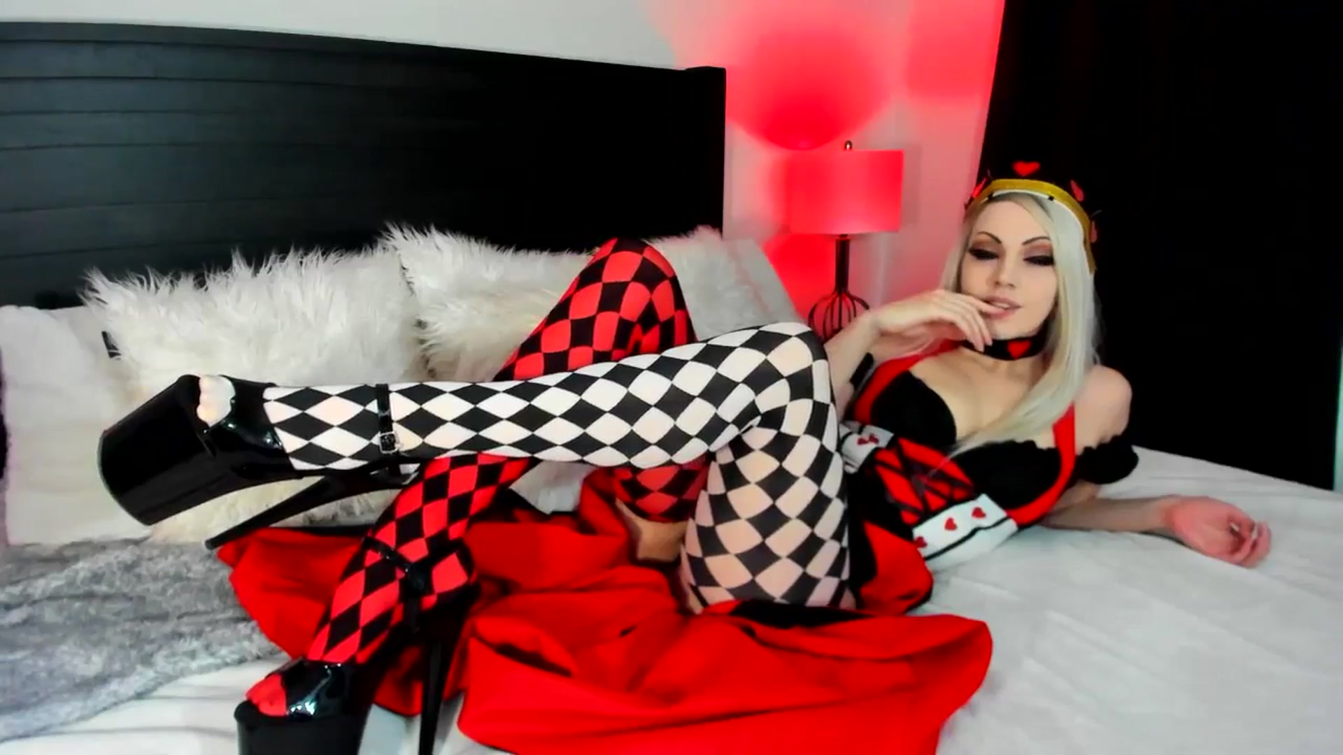 Gallery image thumbnail from GwenBB's myfreecams stream on, 10/31/2024, 21:27 image 3 of 20