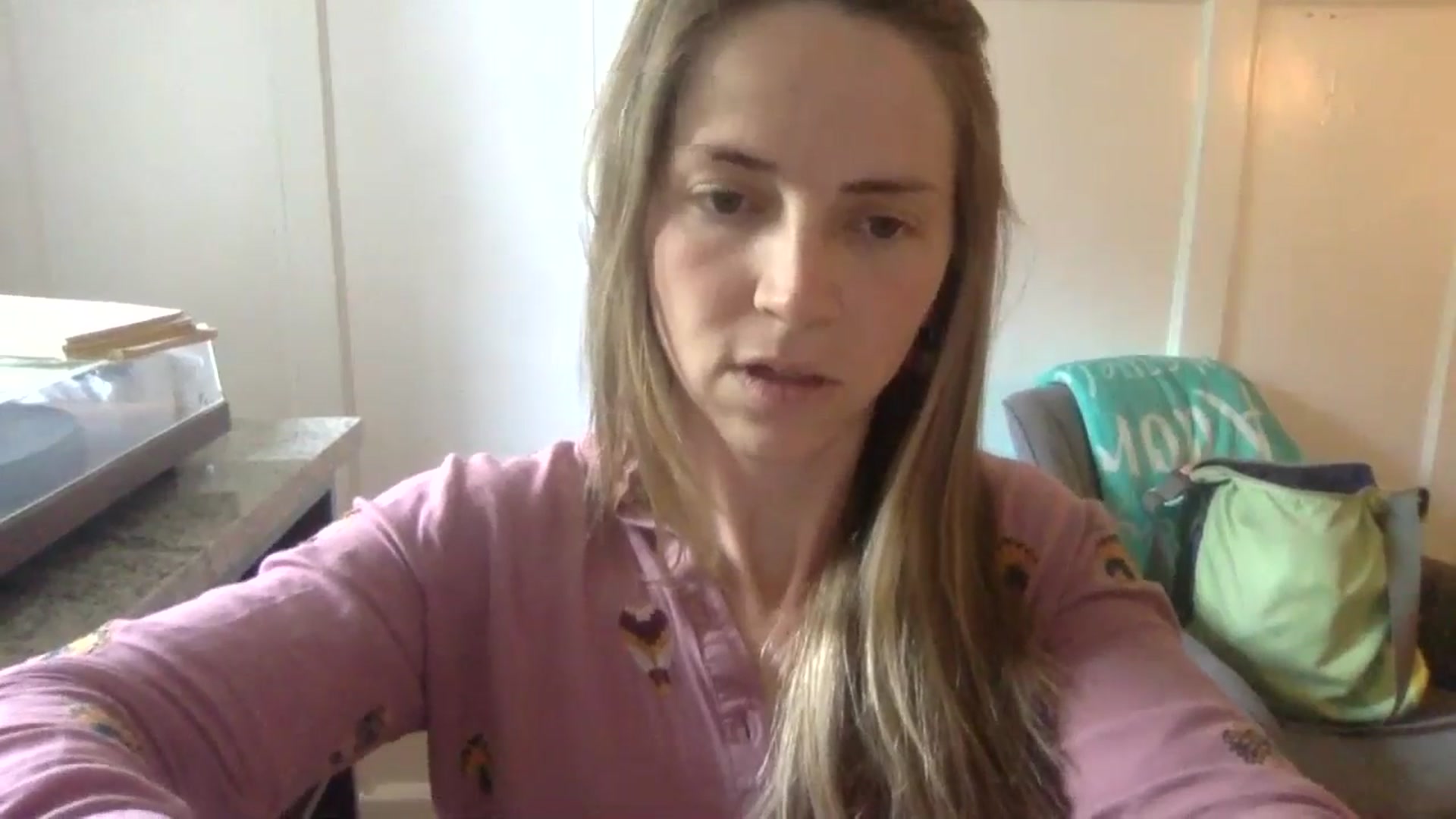 Gallery image thumbnail from GwenieDragon's myfreecams stream on, 04/27/2024, 15:53 image 18 of 20
