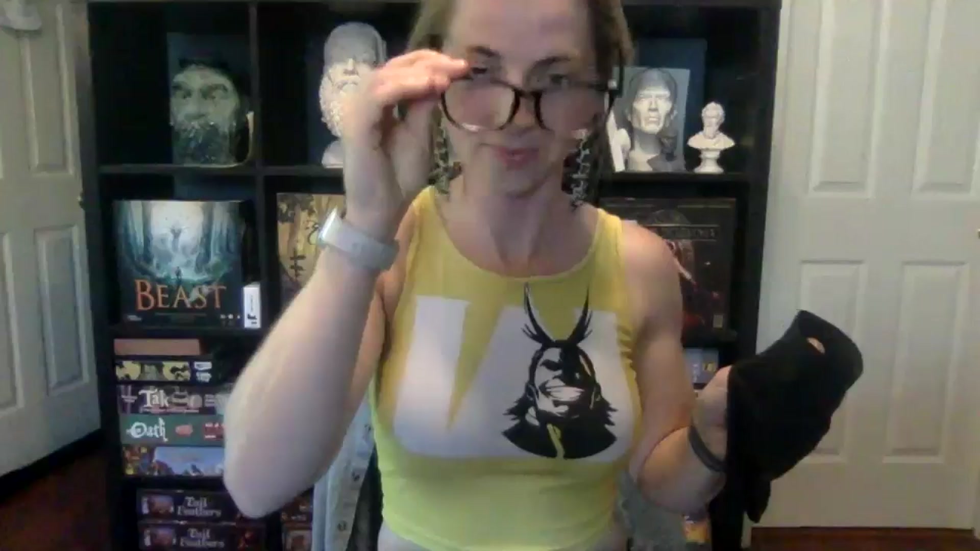 Gallery image thumbnail from GwenieDragon's myfreecams stream on, 04/29/2024, 21:14 image 10 of 20