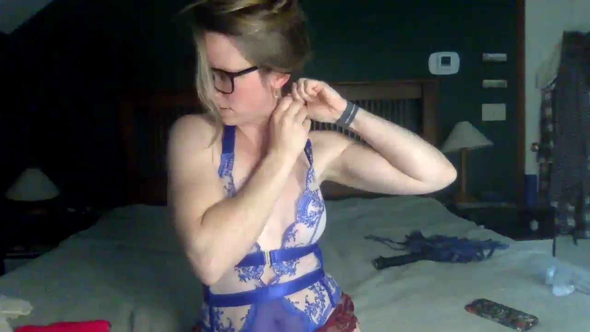 Gallery image thumbnail from GwenieDragon's myfreecams stream on, 05/20/2024, 20:26 image 11 of 20