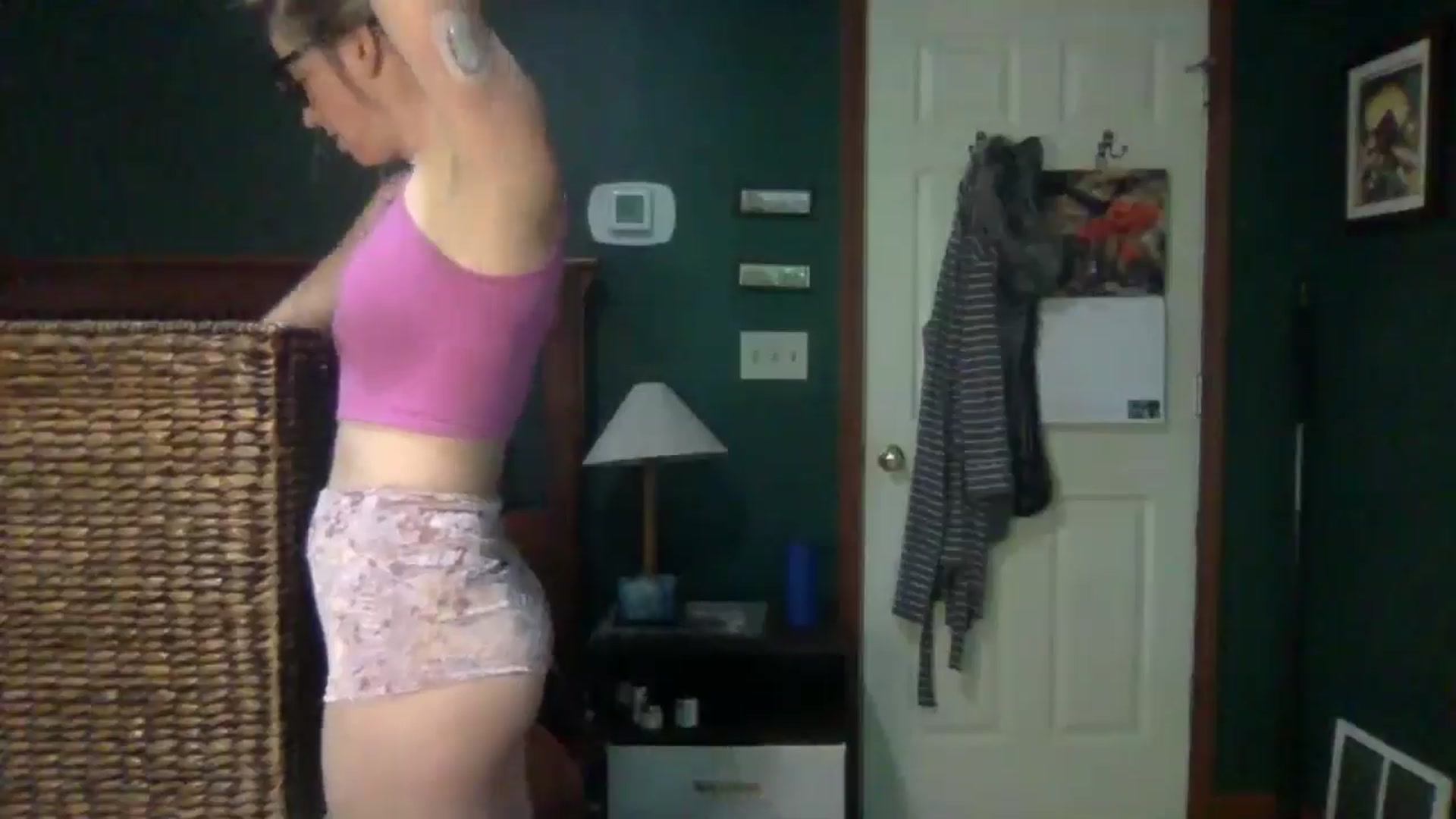 Gallery image thumbnail from GwenieDragon's myfreecams stream on, 05/22/2024, 13:47 image 3 of 20