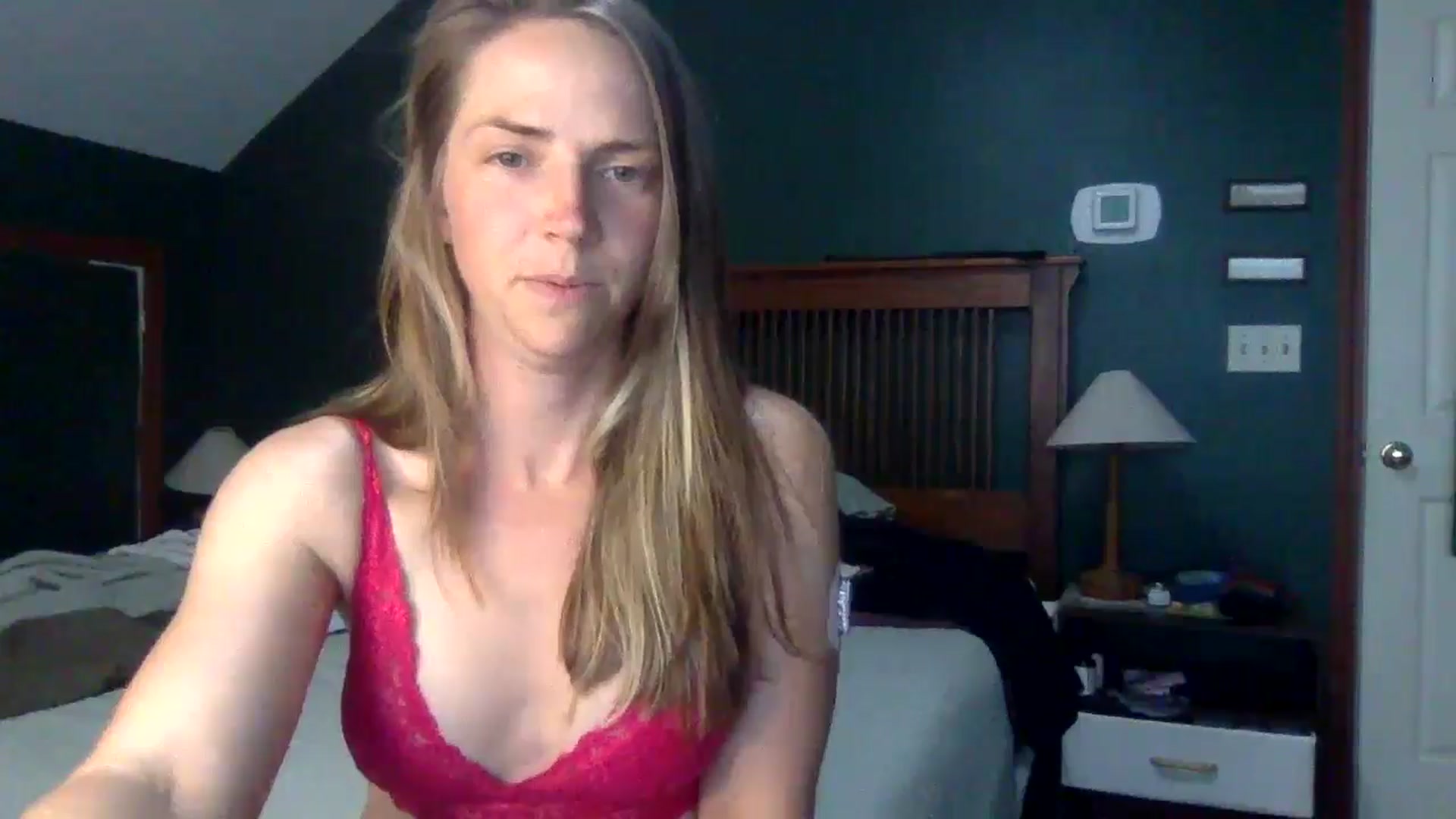 Gallery image thumbnail from GwennieDragon's myfreecams stream on, 06/03/2024, 18:59 image 20 of 20