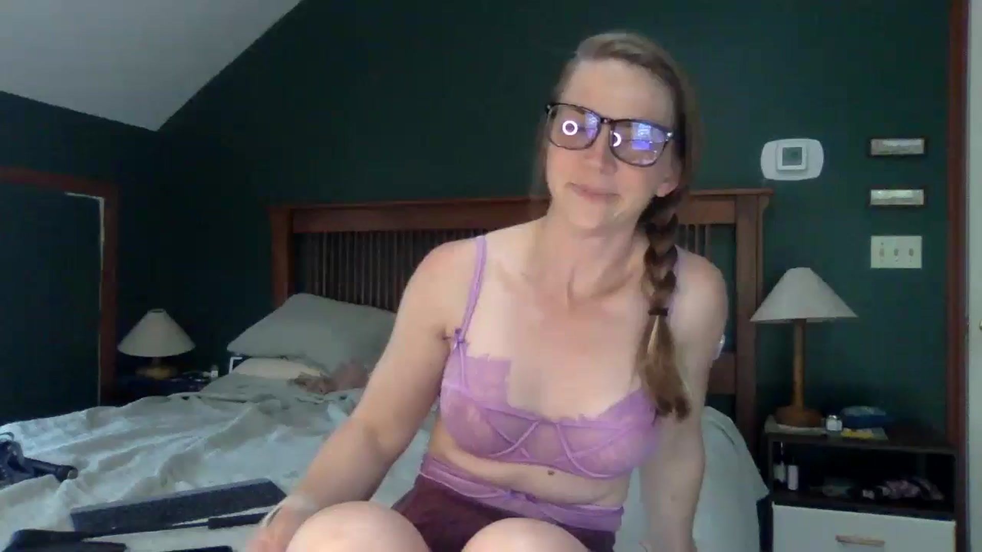 Gallery image thumbnail from GwennieDragon's myfreecams stream on, 06/04/2024, 19:48 image 1 of 20