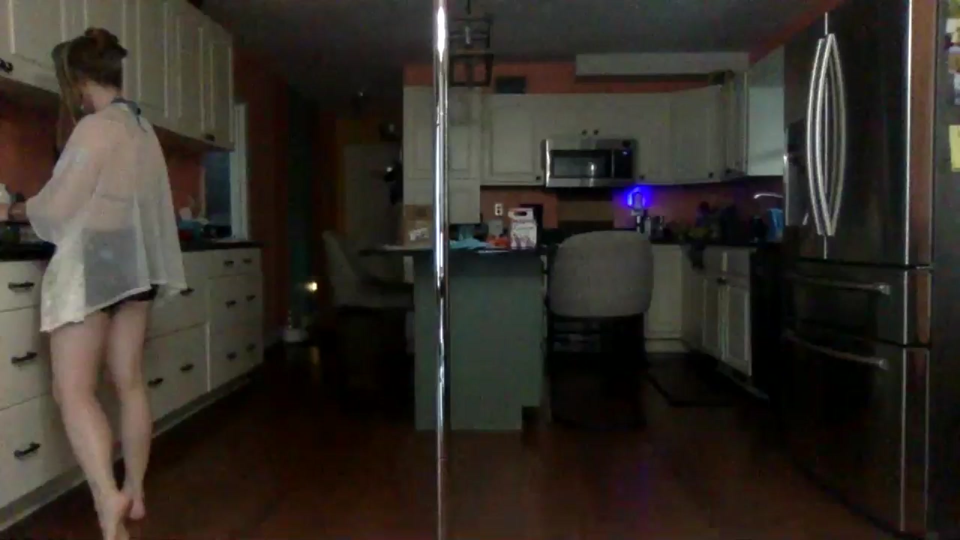 Gallery image thumbnail from GwennieDragon's myfreecams stream on, 06/06/2024, 23:23 image 4 of 20
