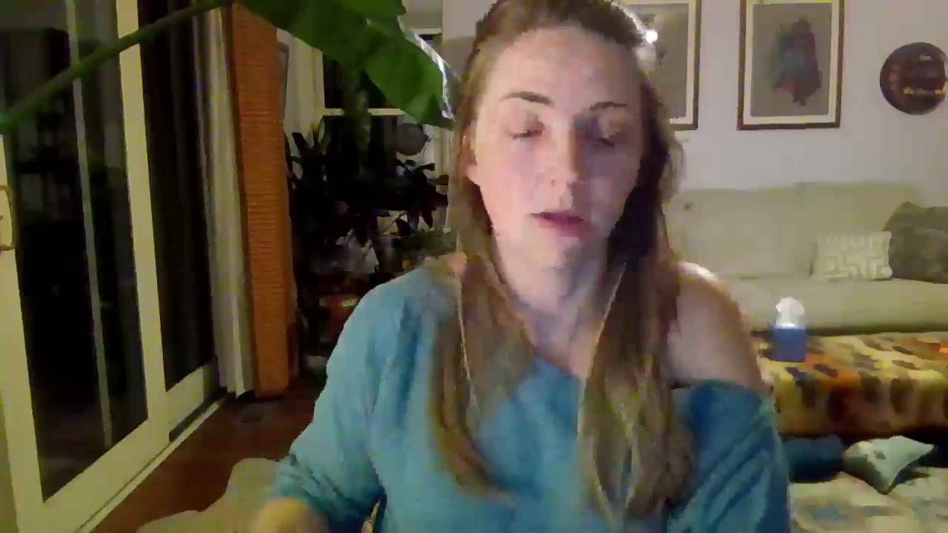 Gallery image thumbnail from GwennieDragon's myfreecams stream on, 04/21/2026, 01:17 image 4 of 20