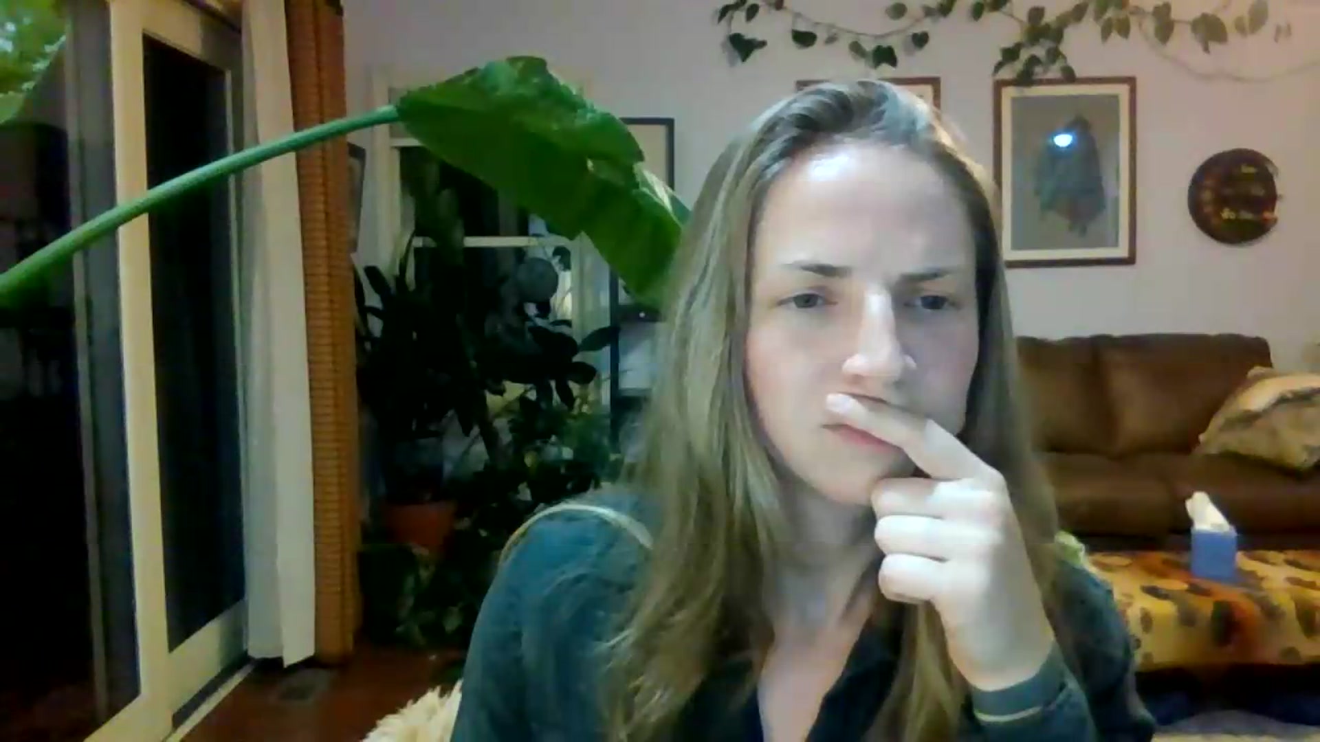 Gallery image thumbnail from GwennieDragon's myfreecams stream on, 05/21/2026, 01:26 image 18 of 20