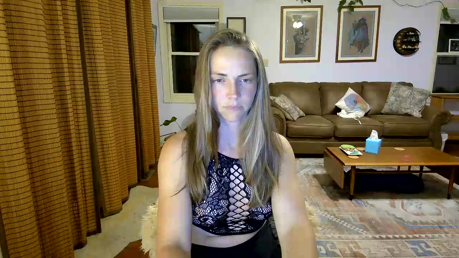 Gallery image thumbnail from GwennieDragon's myfreecams stream on, 07/07/2026, 03:14 image 18 of 20