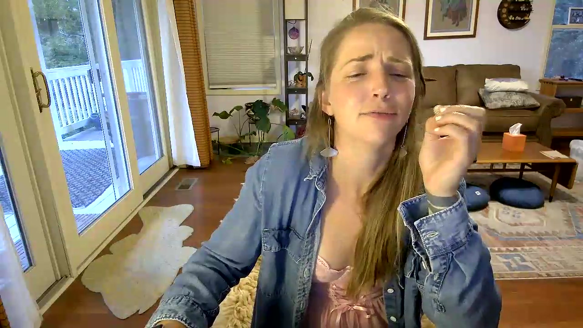 Gallery image thumbnail from GwennieDragon's myfreecams stream on, 09/02/2026, 24:01 image 11 of 20