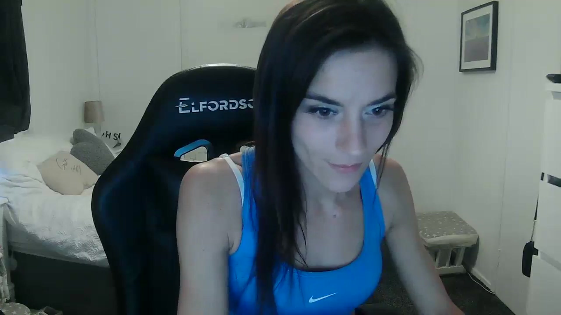 Gallery image thumbnail from Gymgirl1993's myfreecams stream on, 04/05/2025, 18:51 image 7 of 20