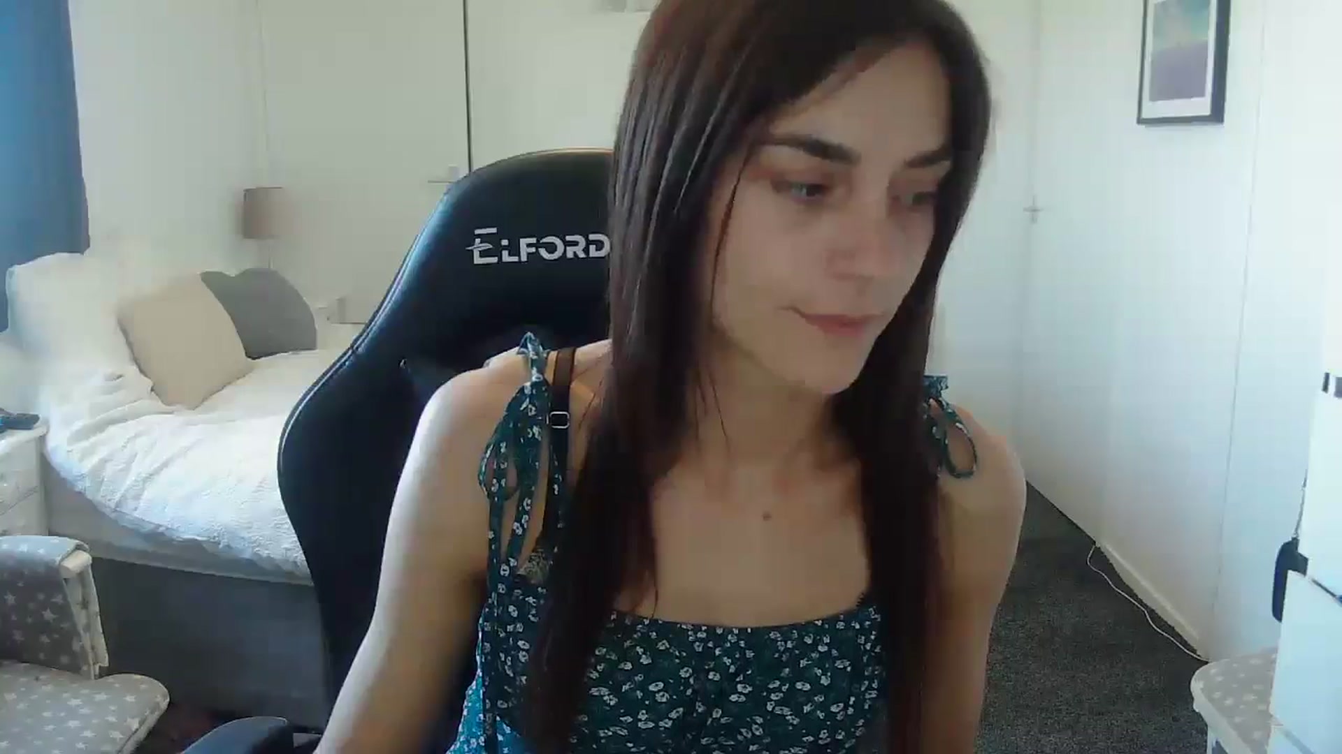 Gallery image thumbnail from Gymgirl1993's myfreecams stream on, 04/08/2025, 14:20 image 17 of 20