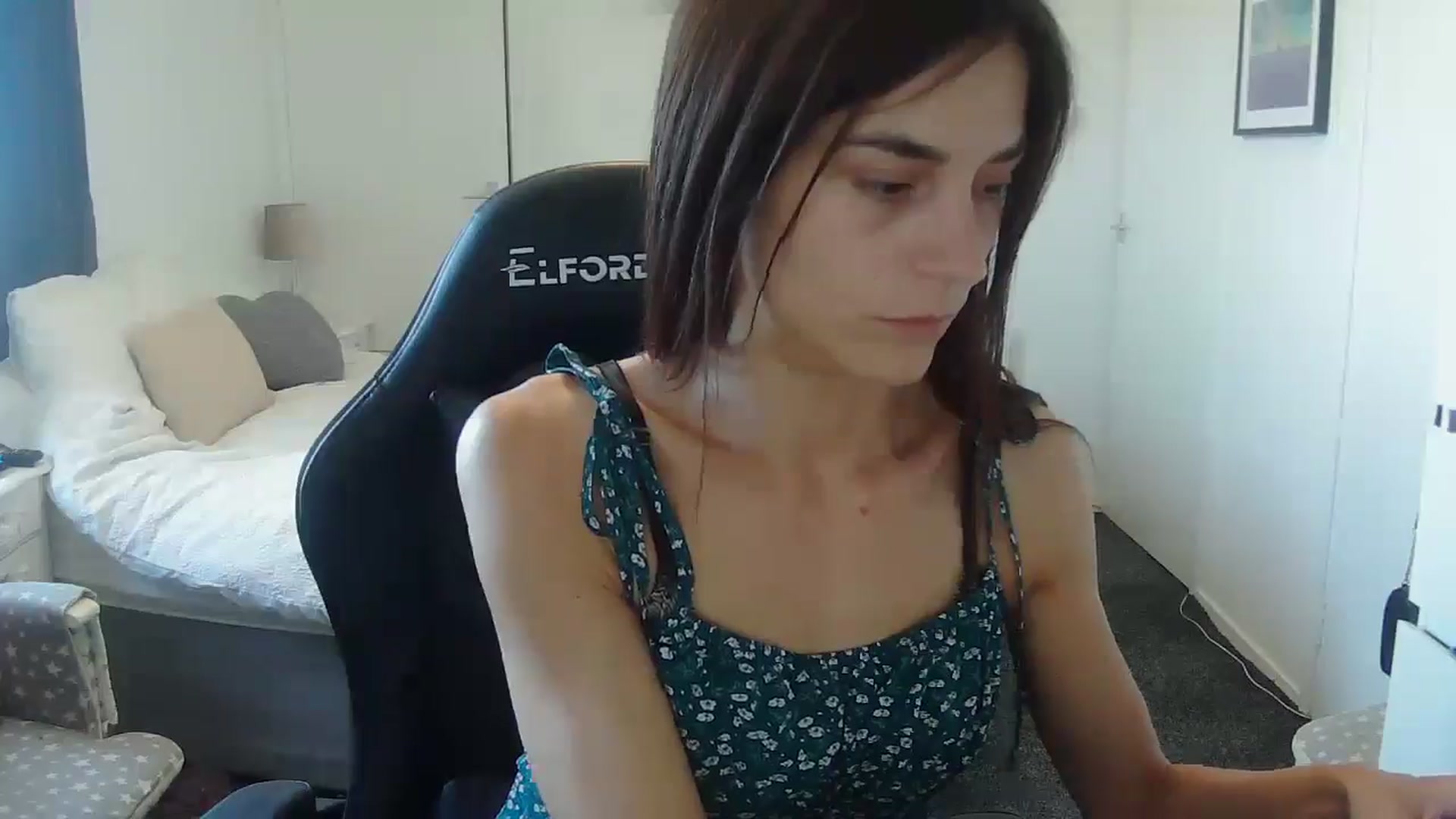 Gallery image thumbnail from Gymgirl1993's myfreecams stream on, 04/08/2025, 14:20 image 8 of 20