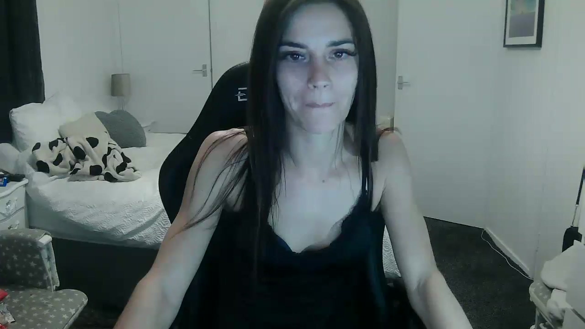 Gallery image thumbnail from Gymgirl1993's myfreecams stream on, 04/08/2025, 19:51 image 5 of 20