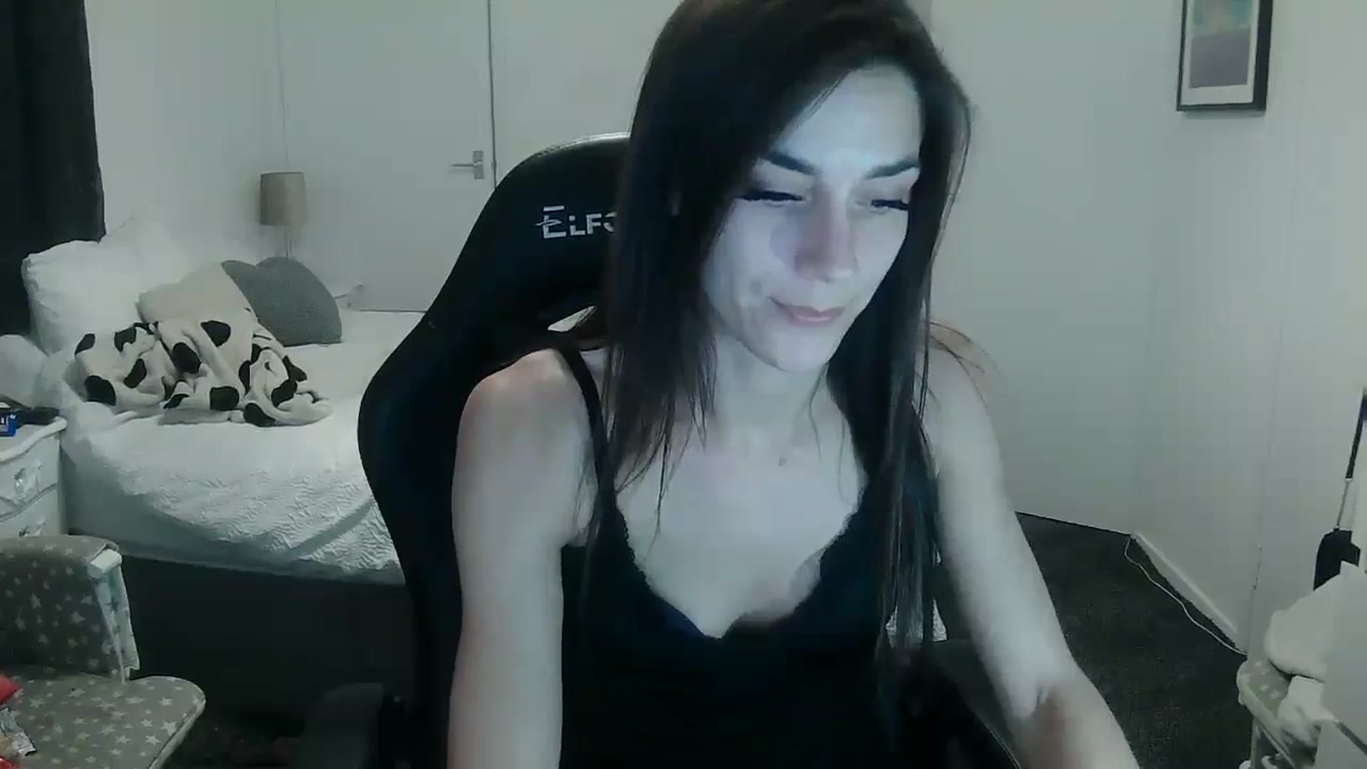 Gallery image thumbnail from Gymgirl1993's myfreecams stream on, 04/08/2025, 19:51 image 20 of 20