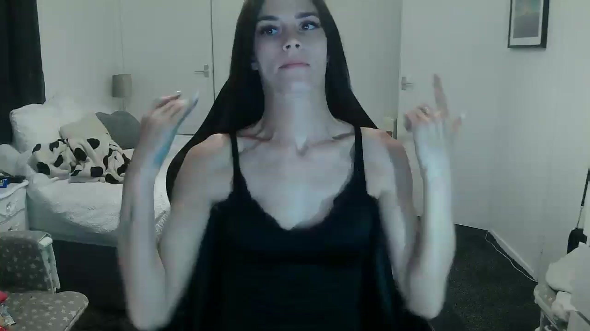Gallery image thumbnail from Gymgirl1993's myfreecams stream on, 04/08/2025, 19:51 image 15 of 20