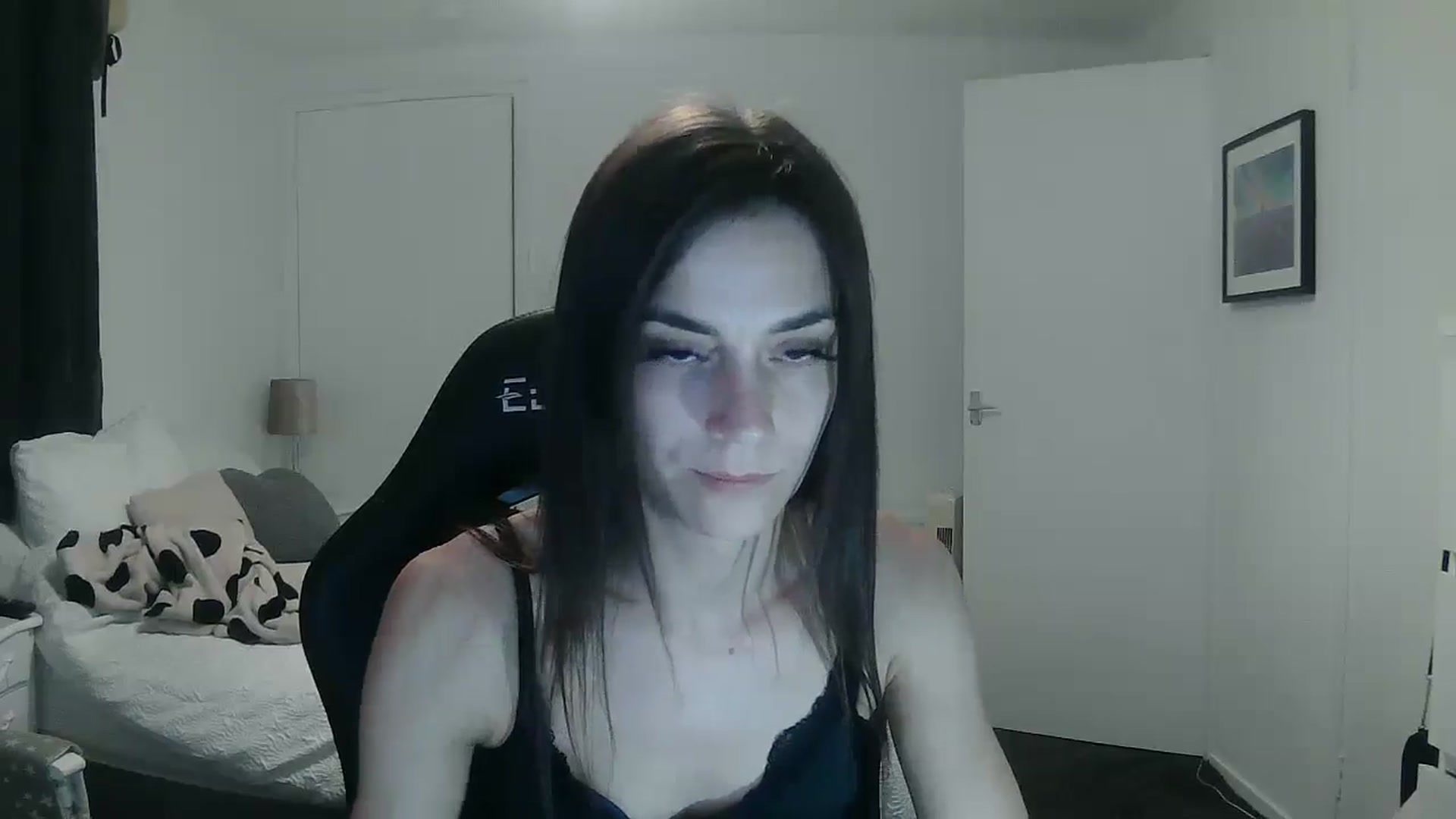 Gallery image thumbnail from Gymgirl1993's myfreecams stream on, 04/08/2025, 21:02 image 10 of 20
