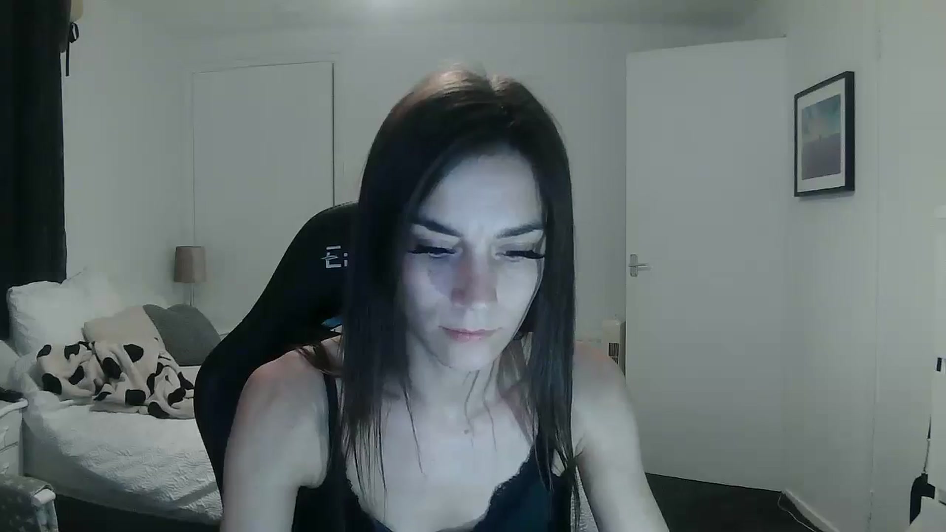 Gallery image thumbnail from Gymgirl1993's myfreecams stream on, 04/08/2025, 21:02 image 9 of 20